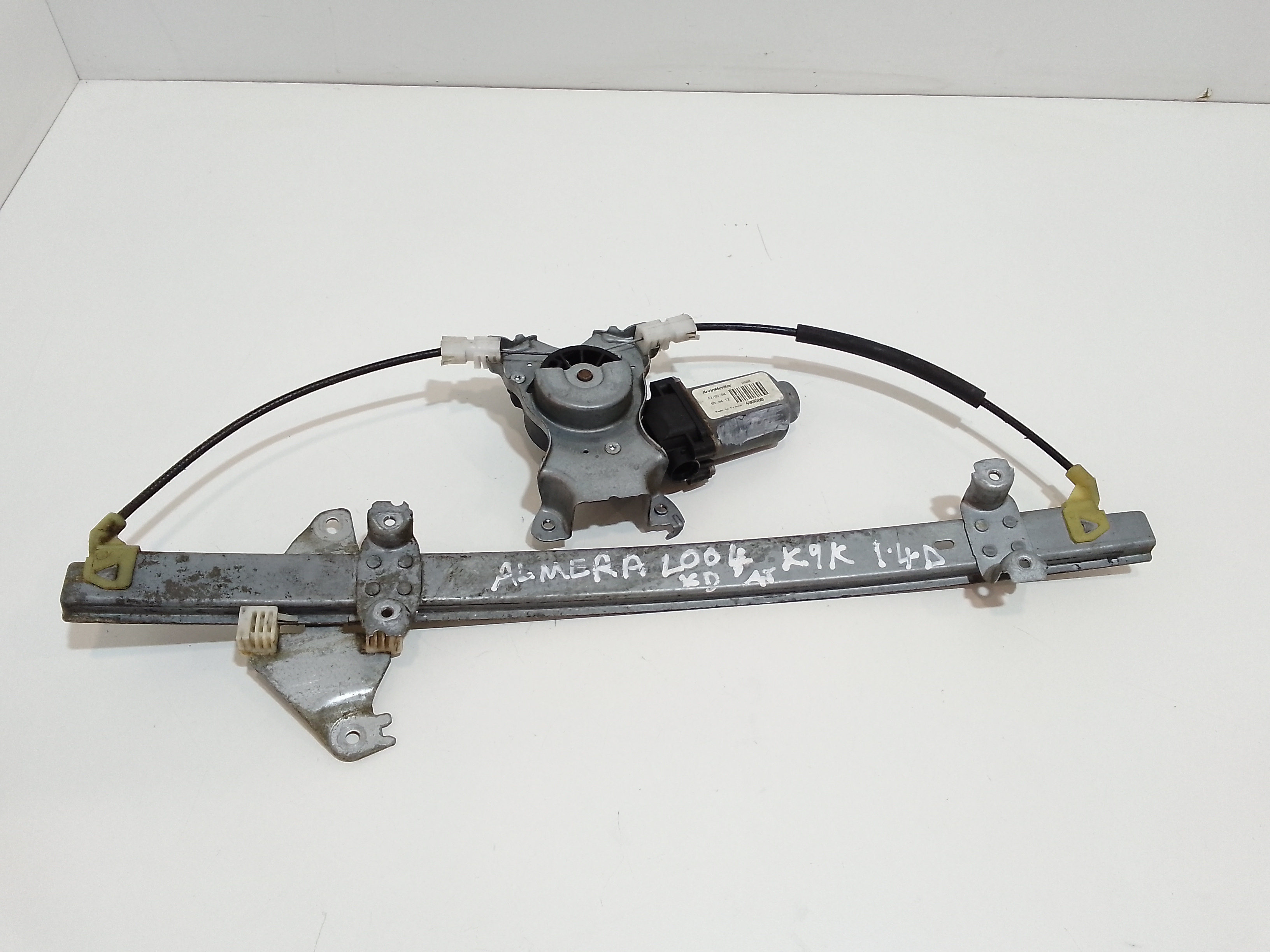 Alzacristallo Porta Ant. Destro 80700BM61B Usato