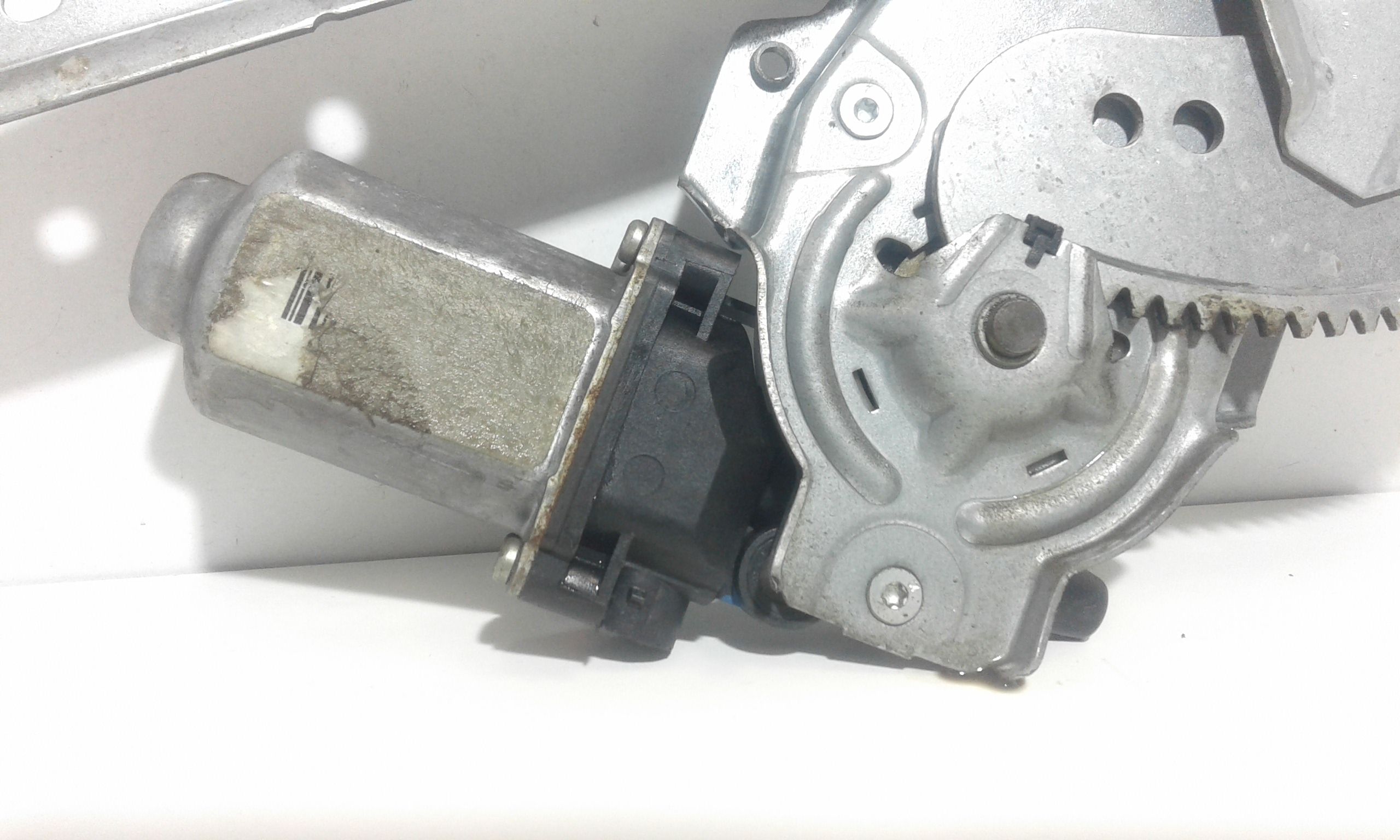 Alzacristallo Elettr. Porta Ant. Sinistro 80701BM605 Usato