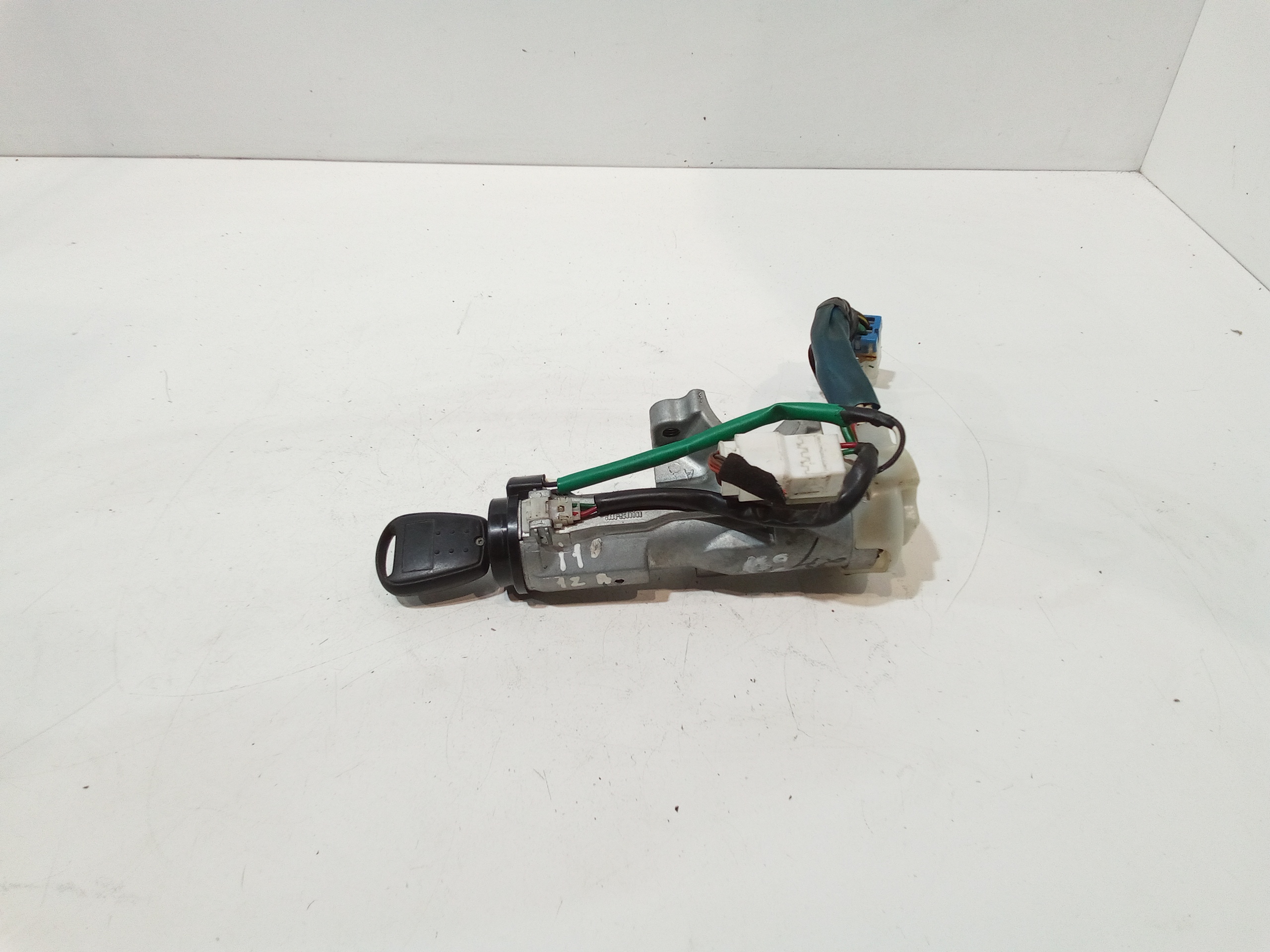 Commutatore Avviamento Con Cilindretti Serrature Usato