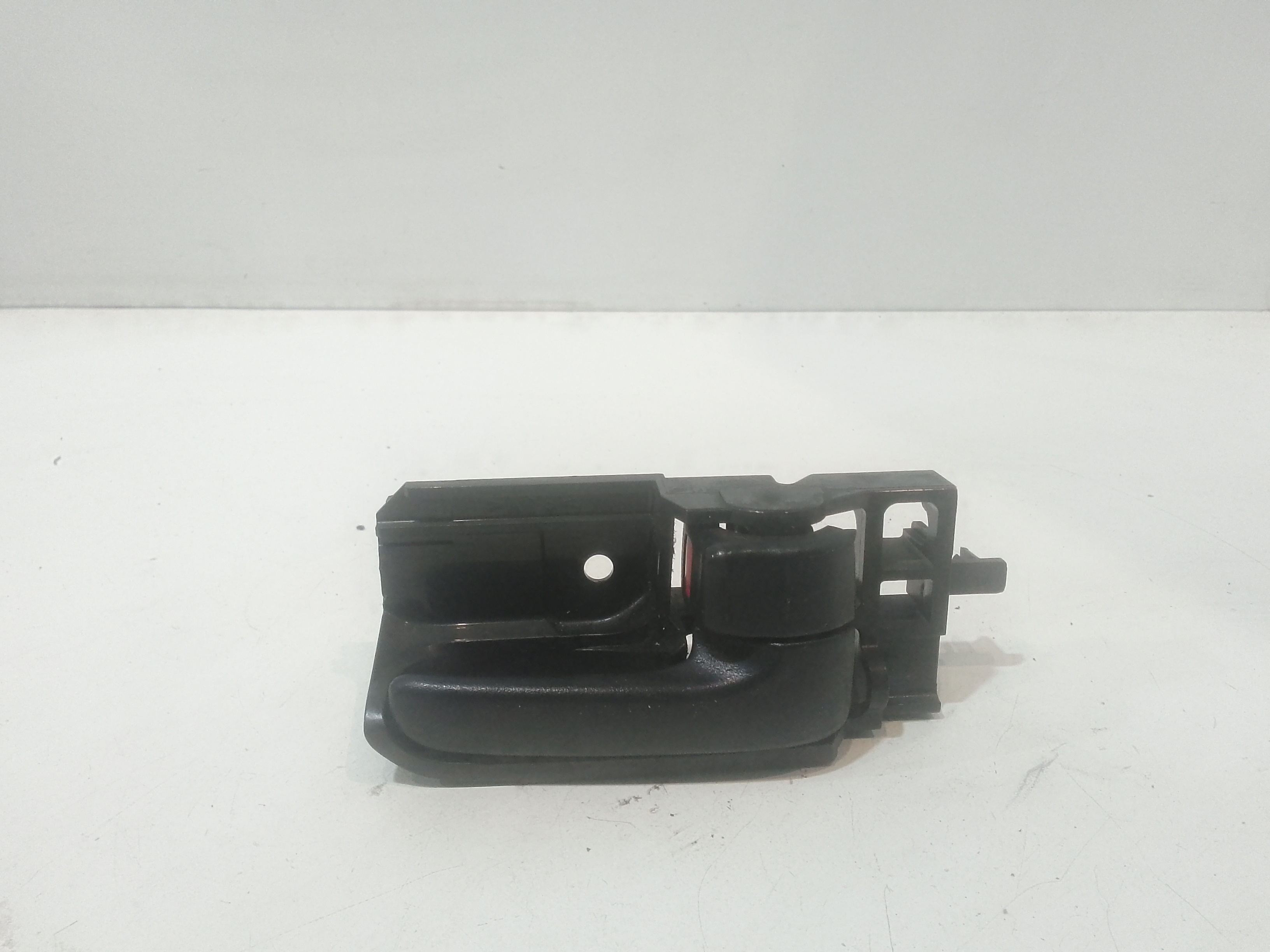 Maniglia Int. Apertura Porta Ant. Destro Usato