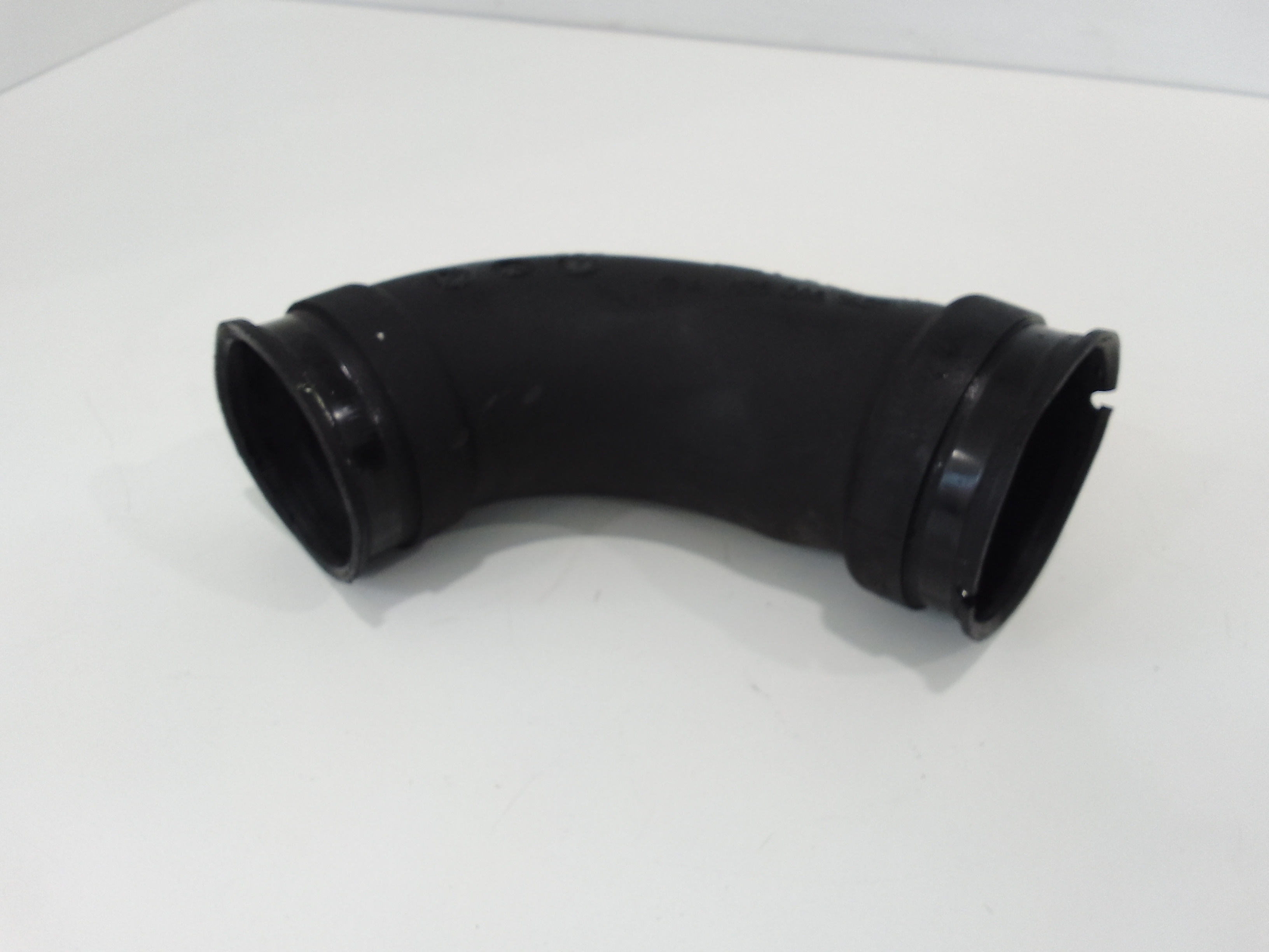 Tubo Rigido Aspirazione Aria Entrata Filtro A1635050061 Usato