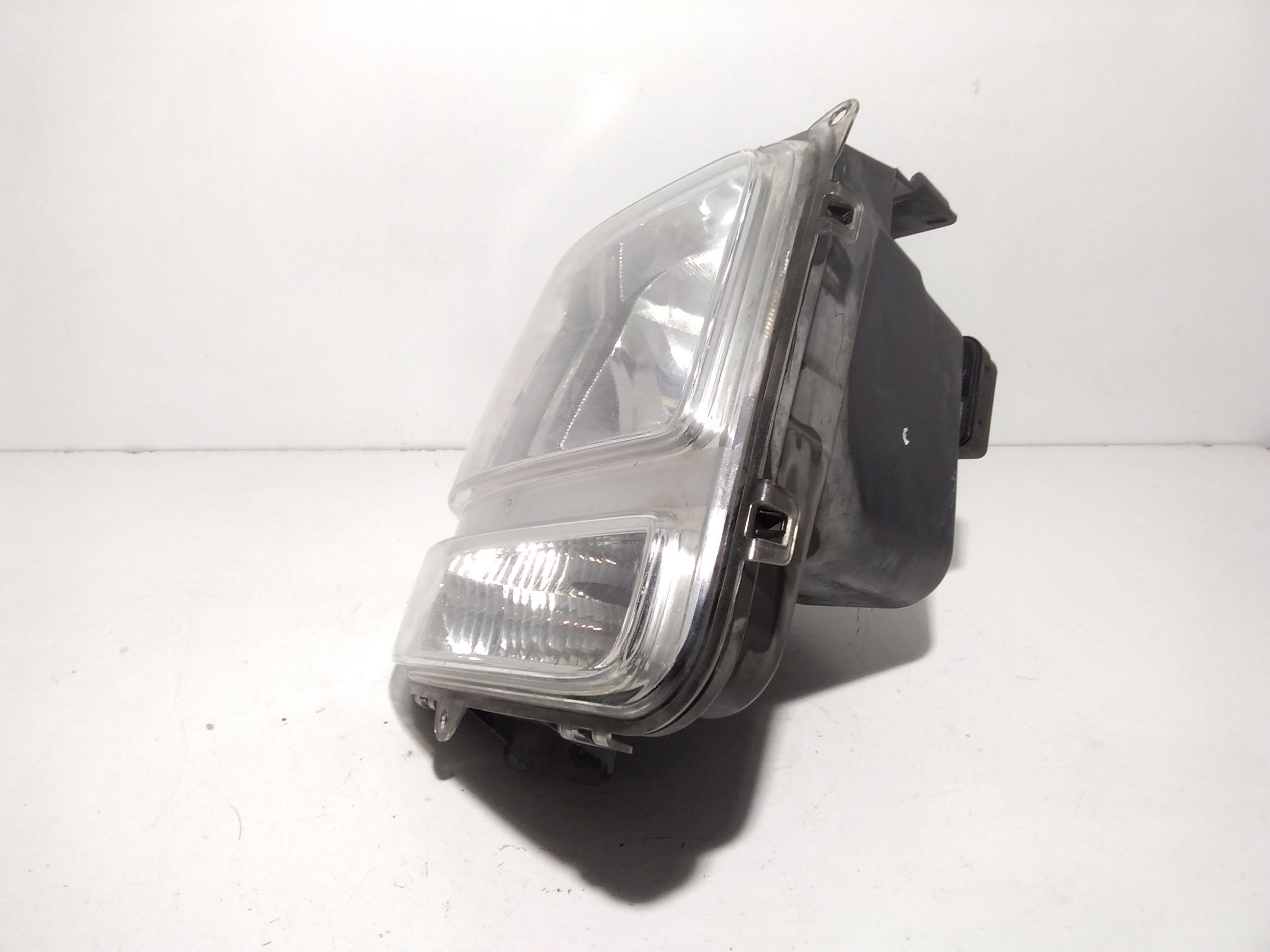 Proiettore Destro K55157224AD Usato