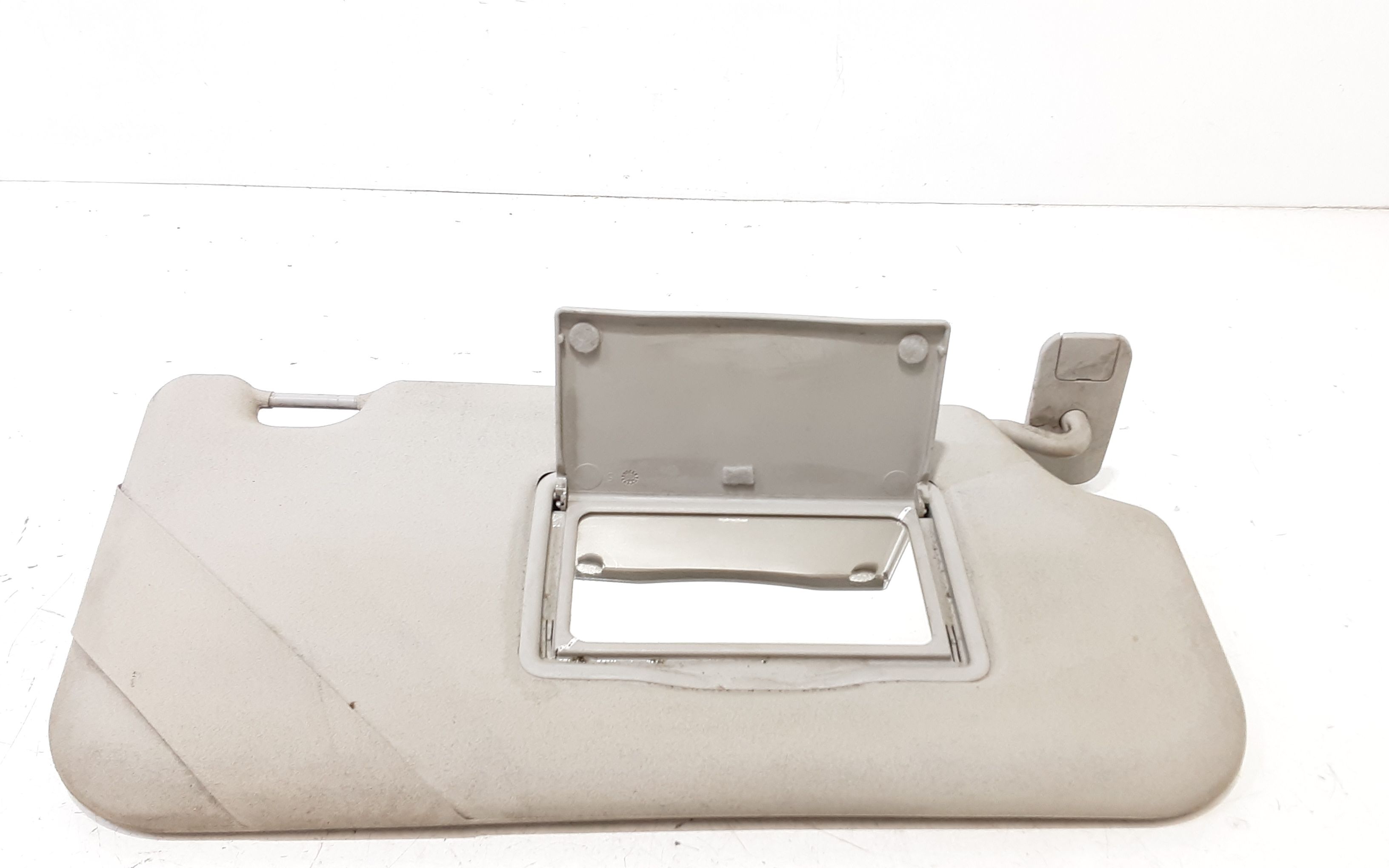 Aletta Parasole Parabrezza Destro 1783038 Usato