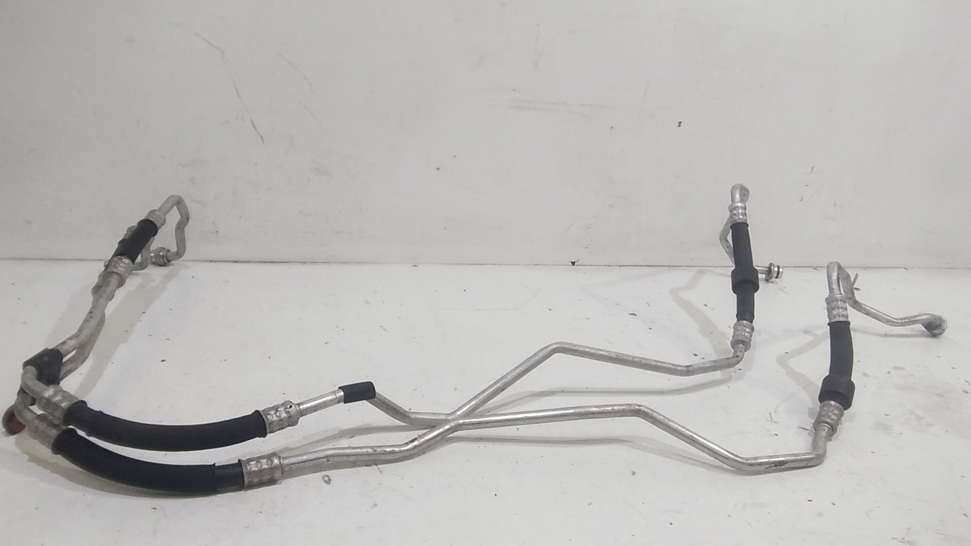 Tubo Rigido Pompa Acqua Usato