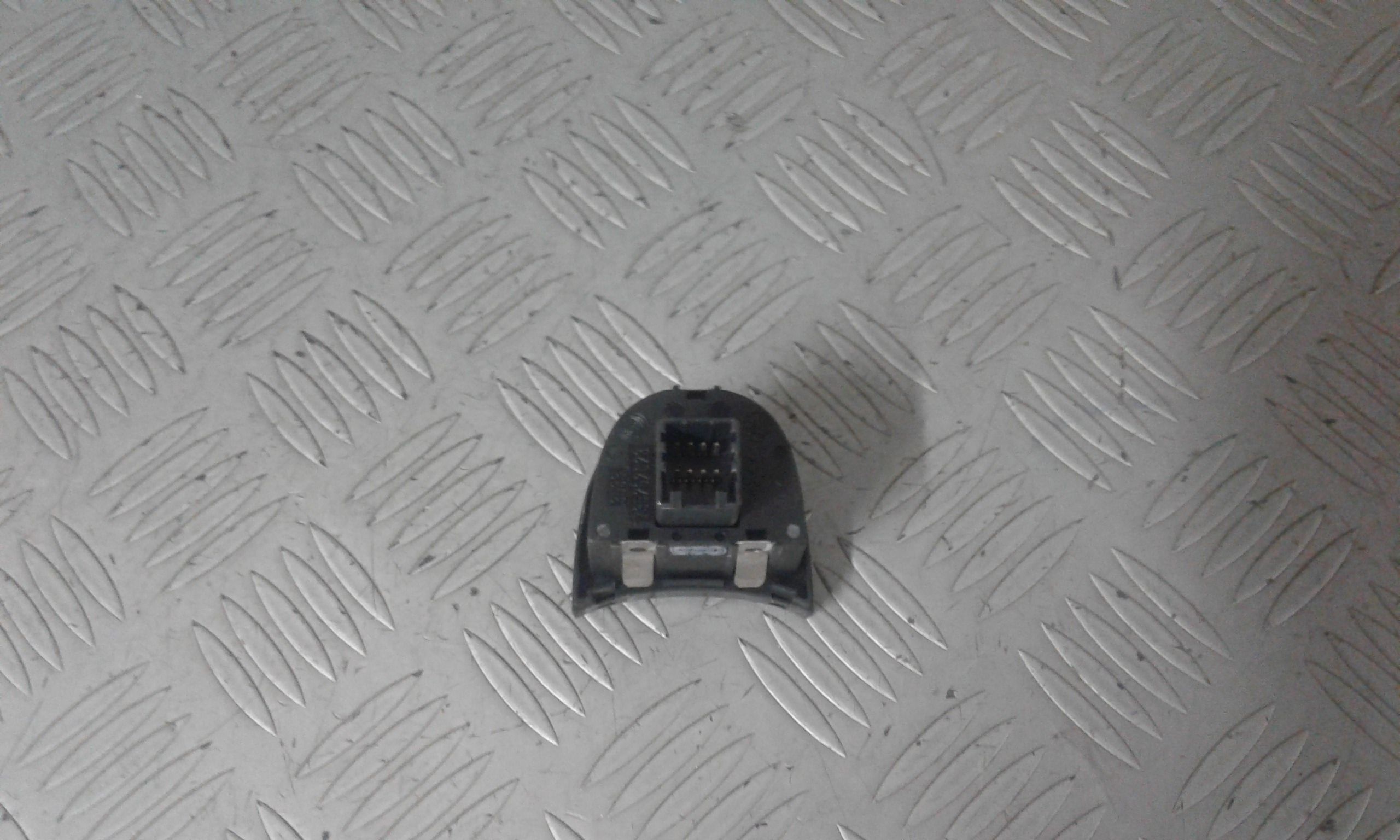 Blocco Volante Multifunzione 71748026 Usato