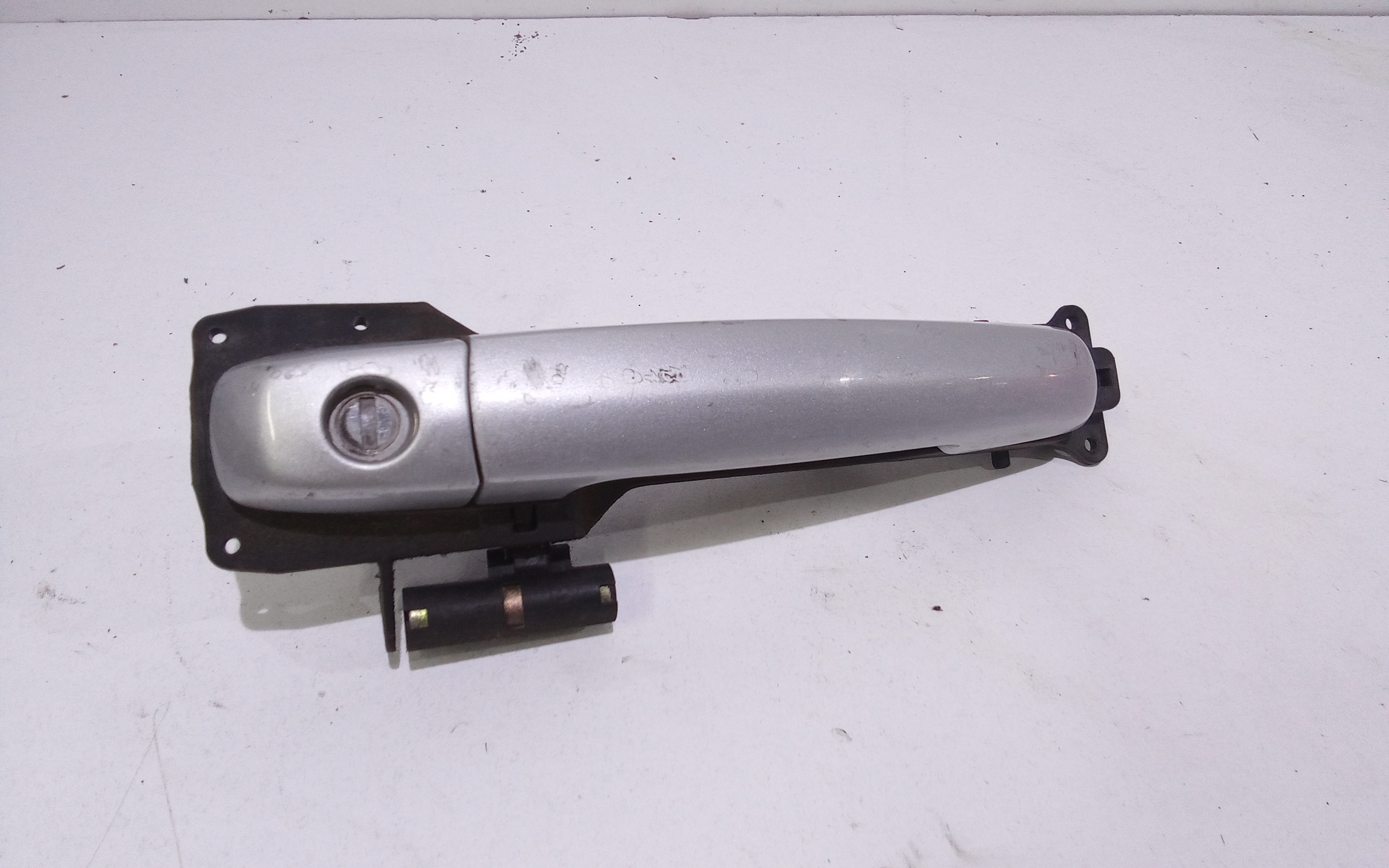 Maniglia Porta Ant. Sinistro 8281063811ZCC Usato