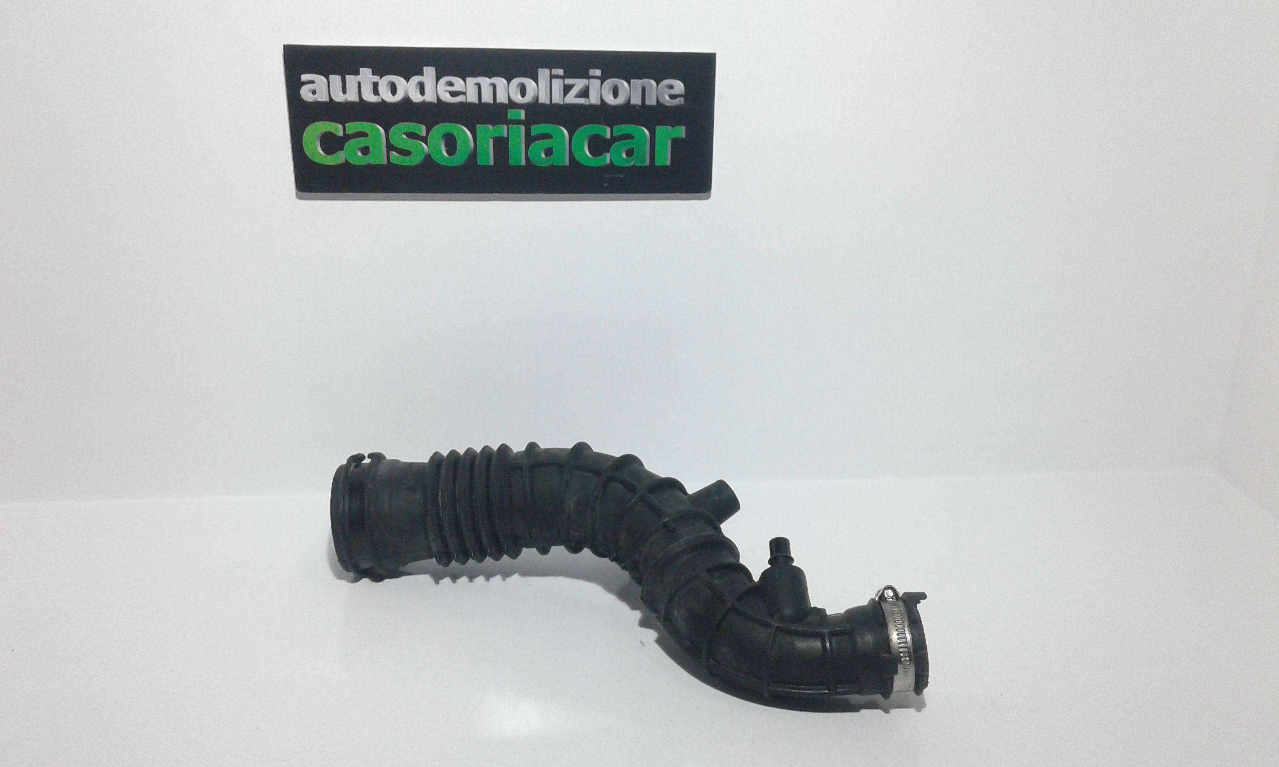 Tubo rigido aspirazione aria entrata filtro - Immagine 1 di 3