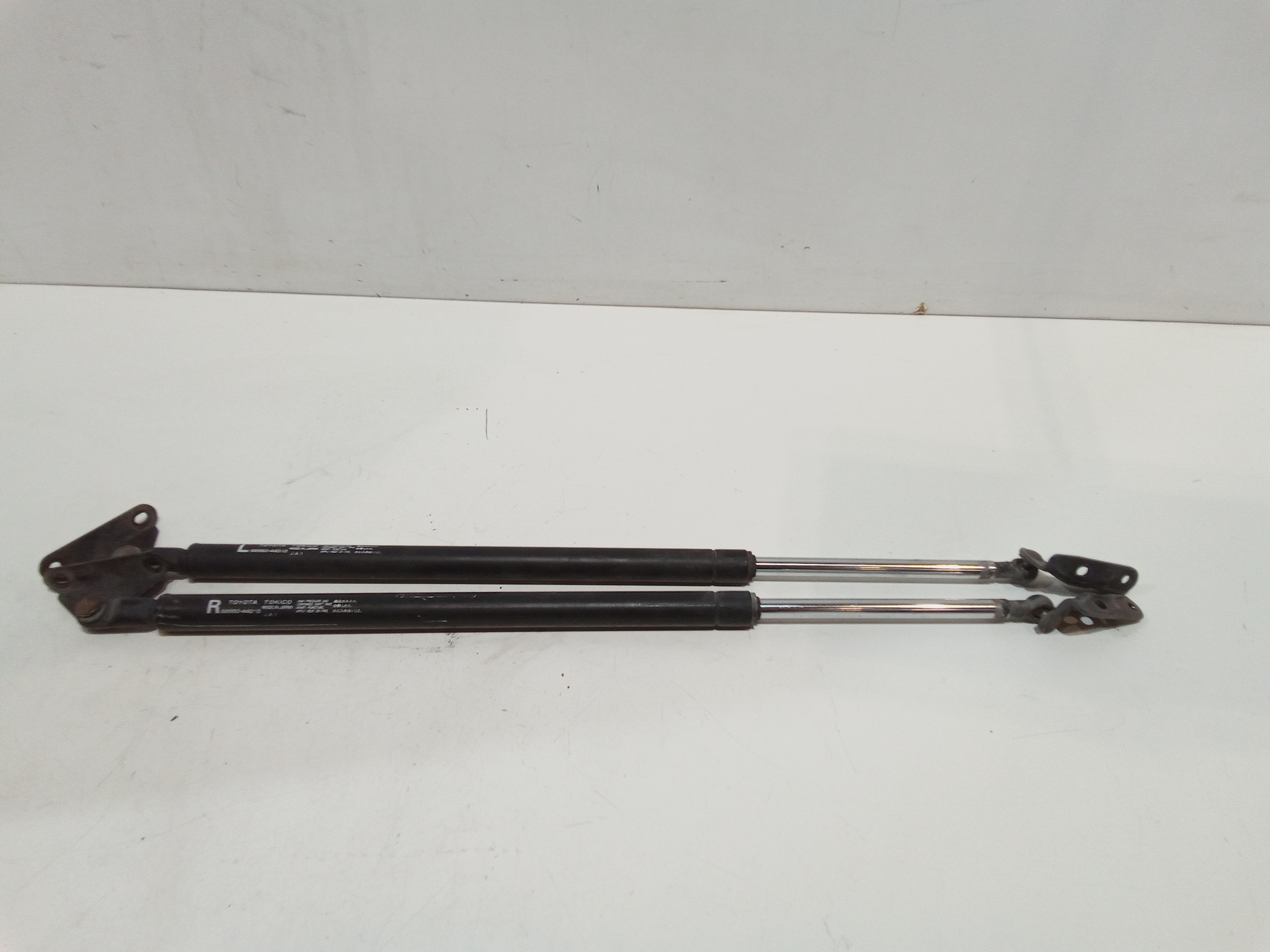 cerniera cofano post. destro - Immagine 1 di 5