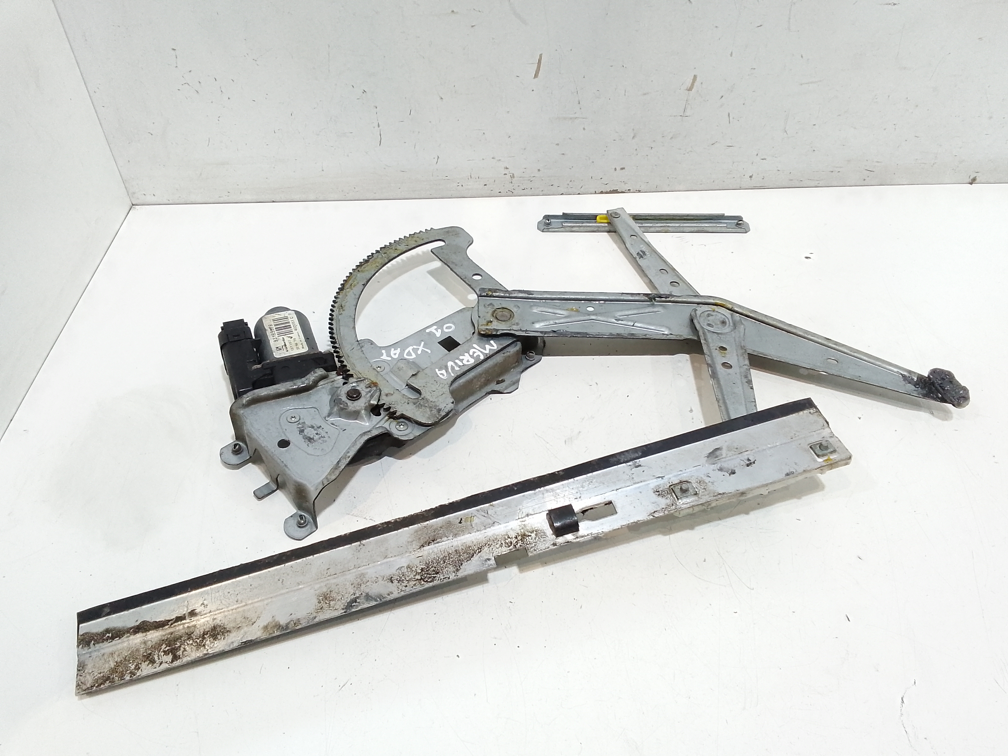 Alzacristallo Porta Ant. Destro 13222286 Usato