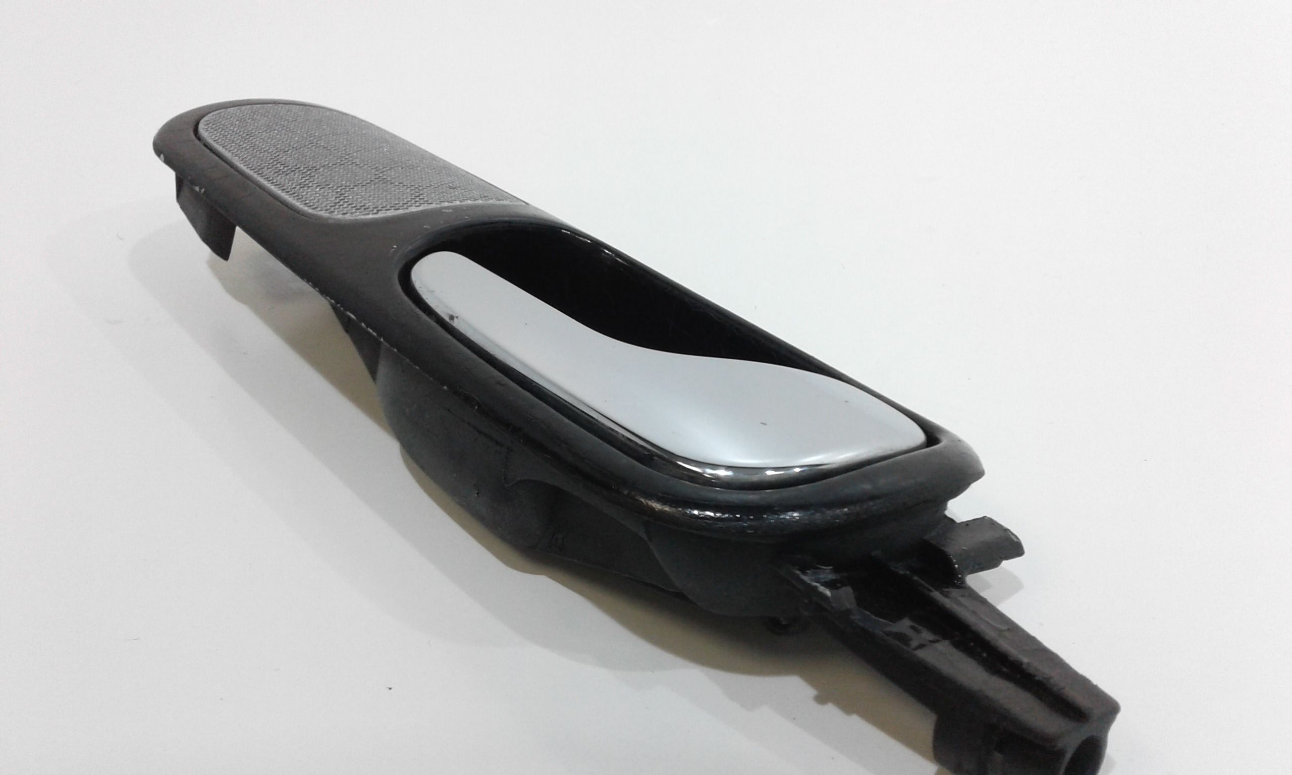 Maniglia Int. Apertura Porta Ant. Destro Usato