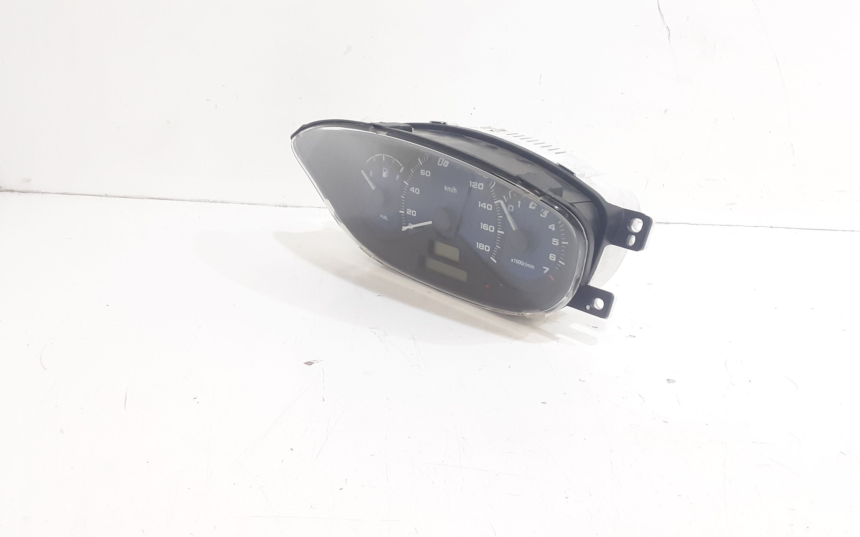 Quadro Portastrumenti Usato