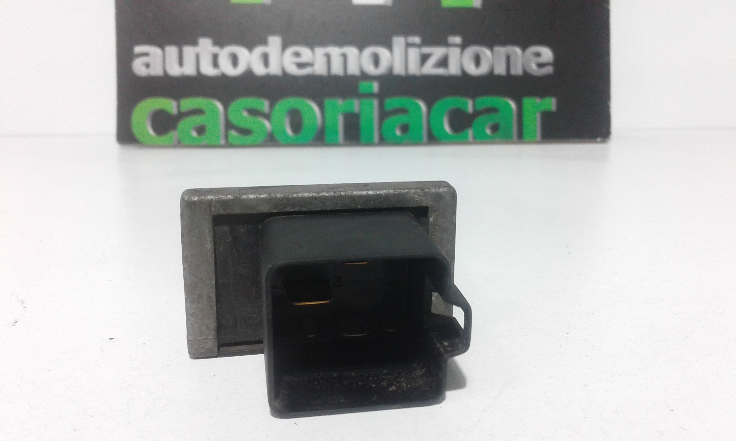 Relè Preriscaldamento Candelette 9640469680 Usato