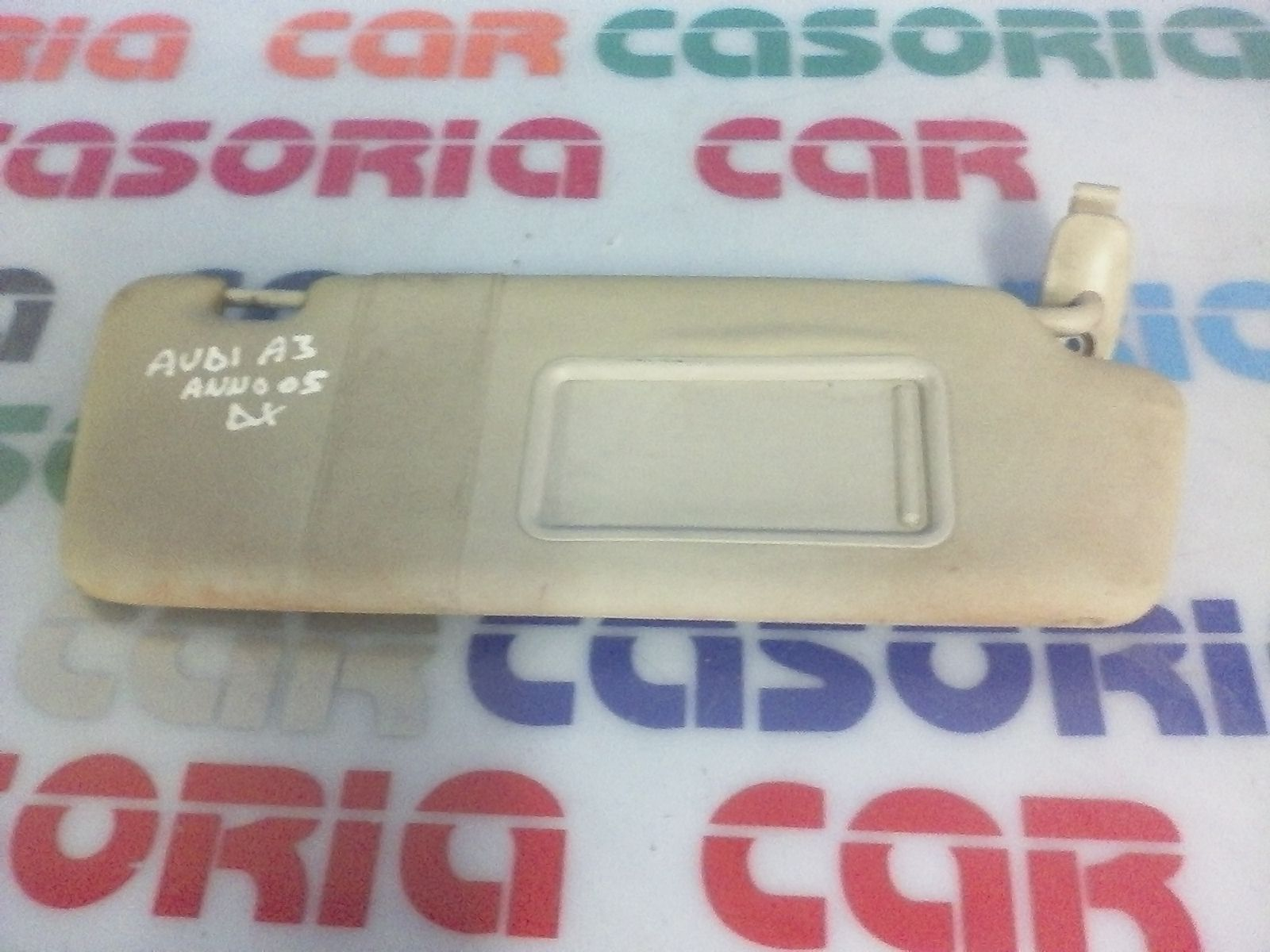 Aletta Parasole Parabrezza Destro 8P08575525B9 Usato