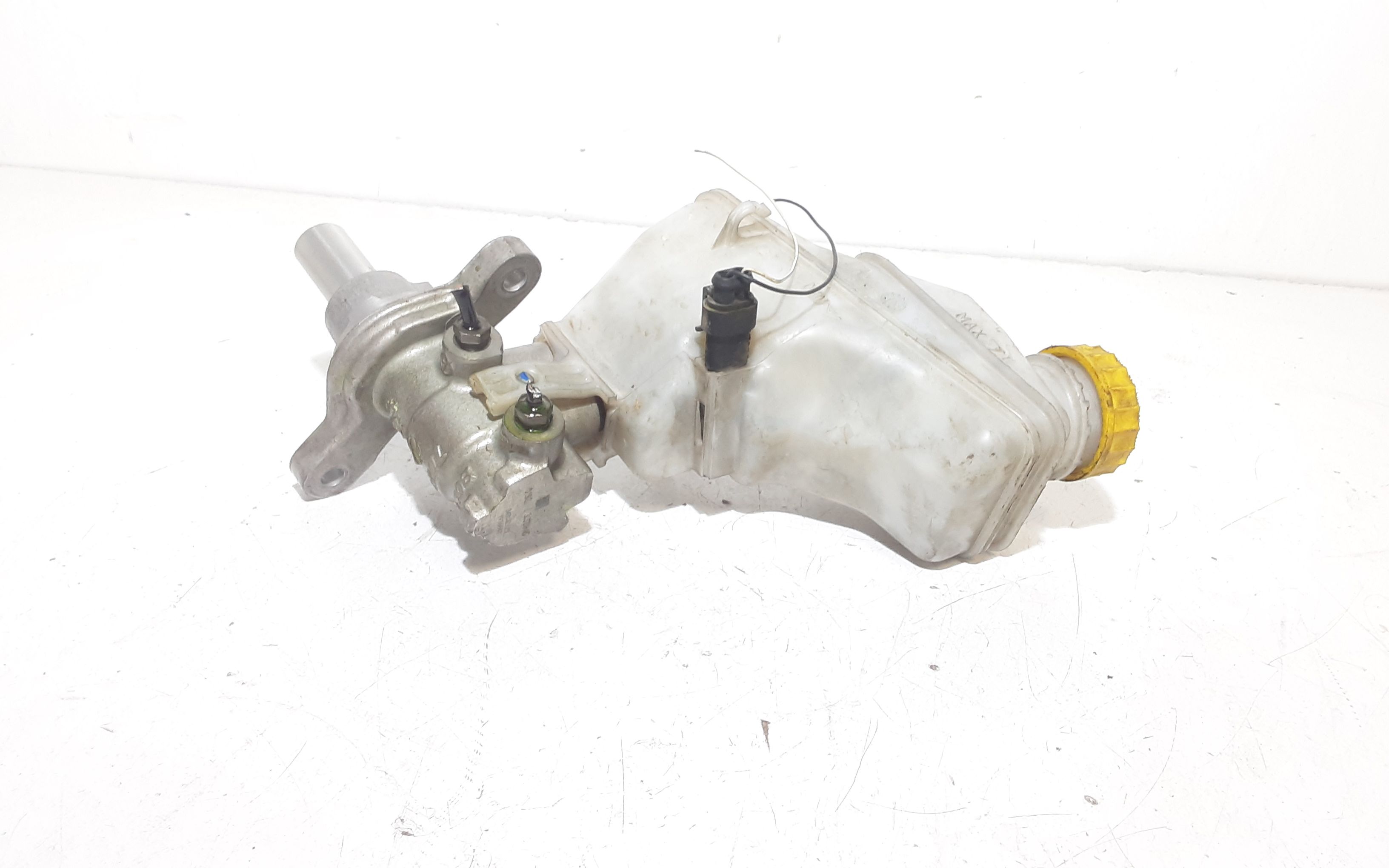 Pompa Comando Freni 77366318 Usato