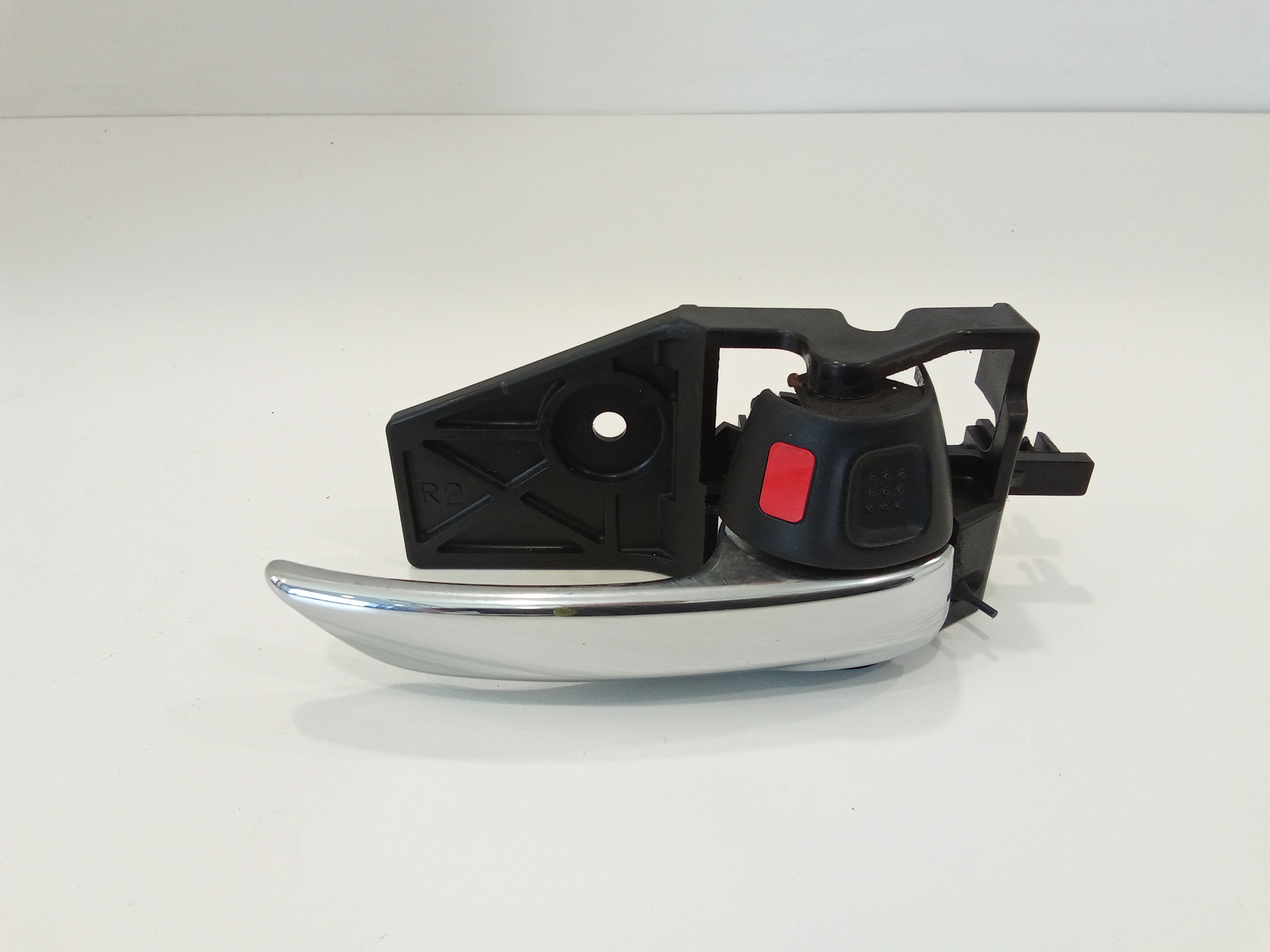 Maniglia Int. Apertura Porta Ant. Destro Usato