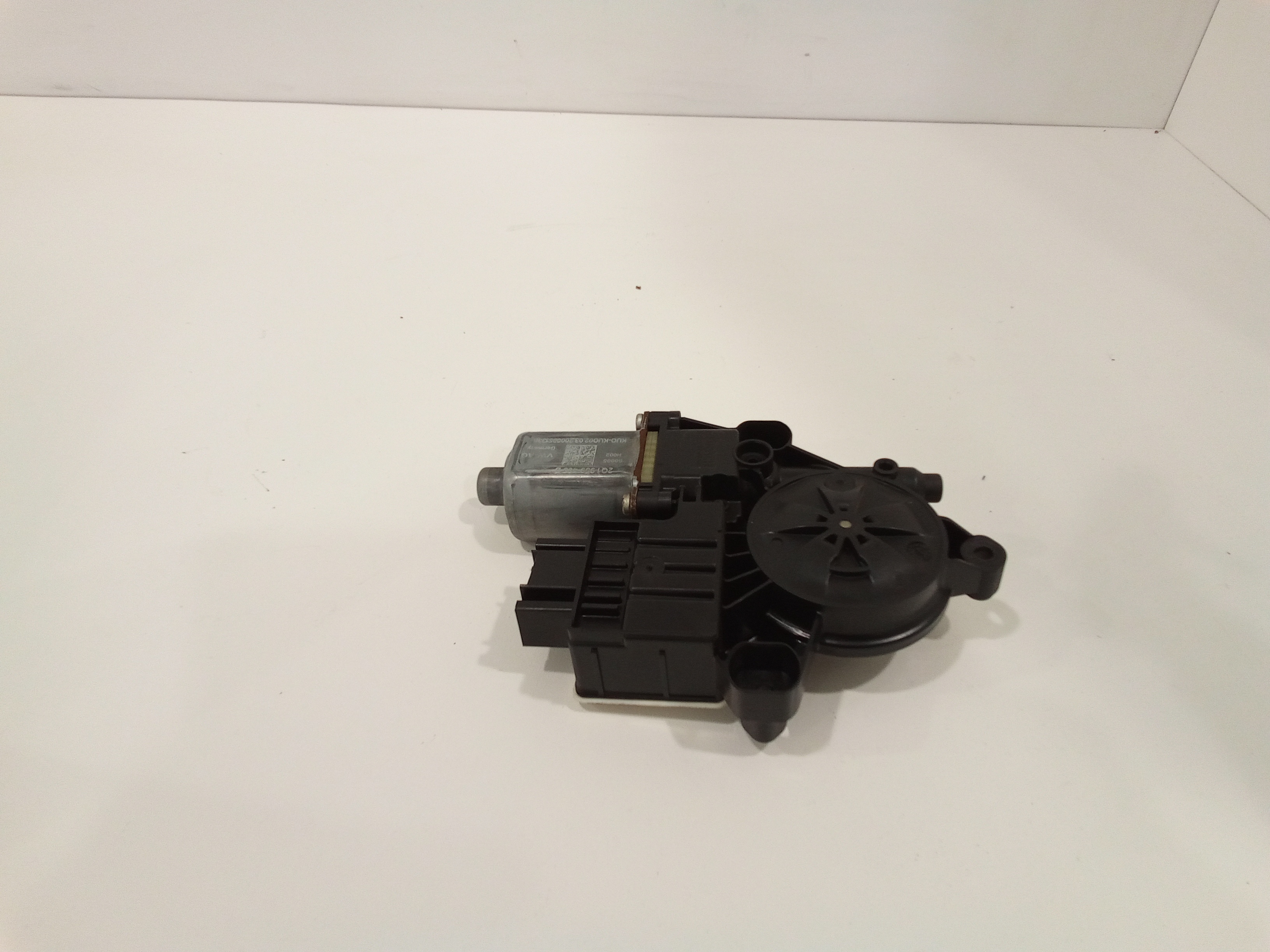 Motorino Alzacristallo Porta Ant. Sinistro 2Q1959881 Usato