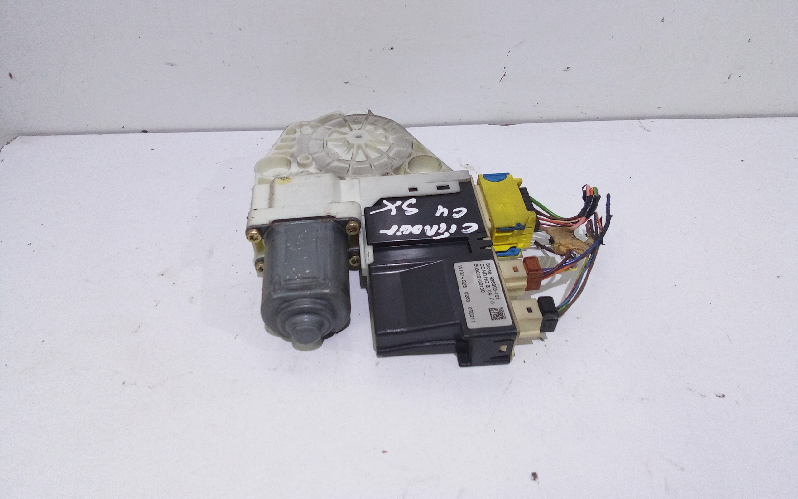 Motorino Alzacristallo Porta Ant. Sinistro 9221AW Usato