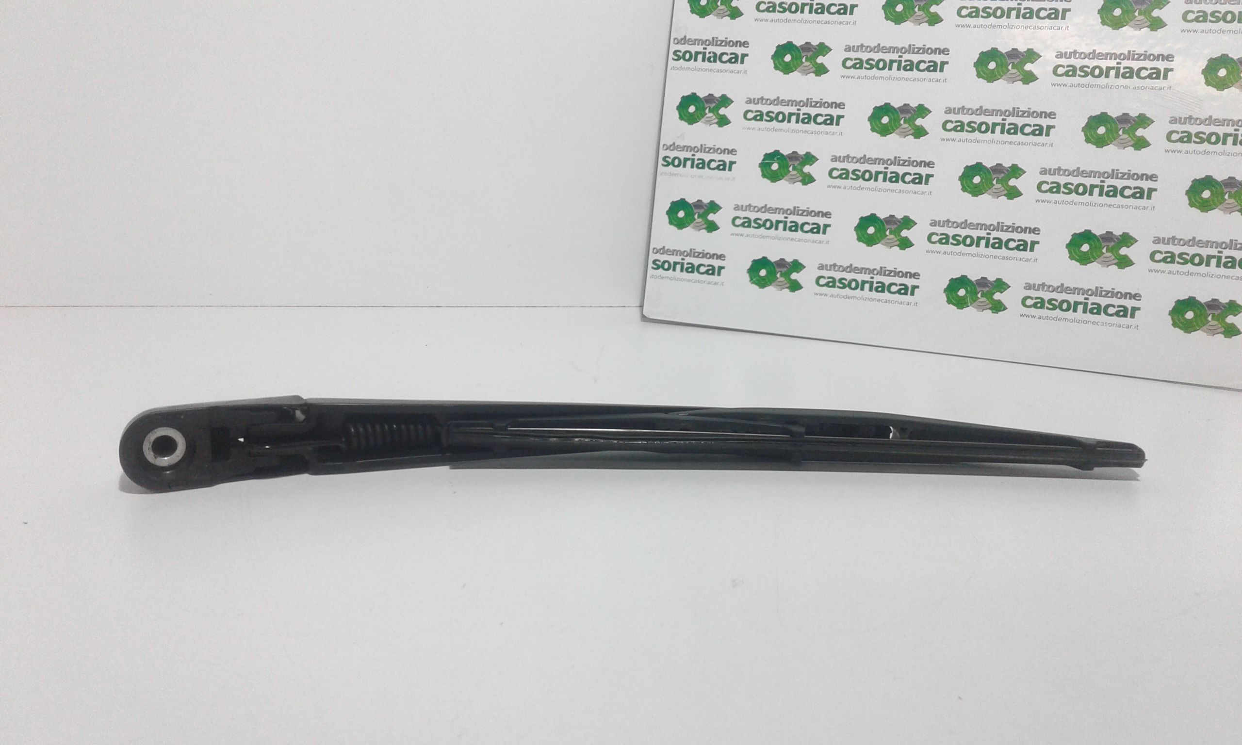 Braccio Tergilunotto 8253A029 Usato