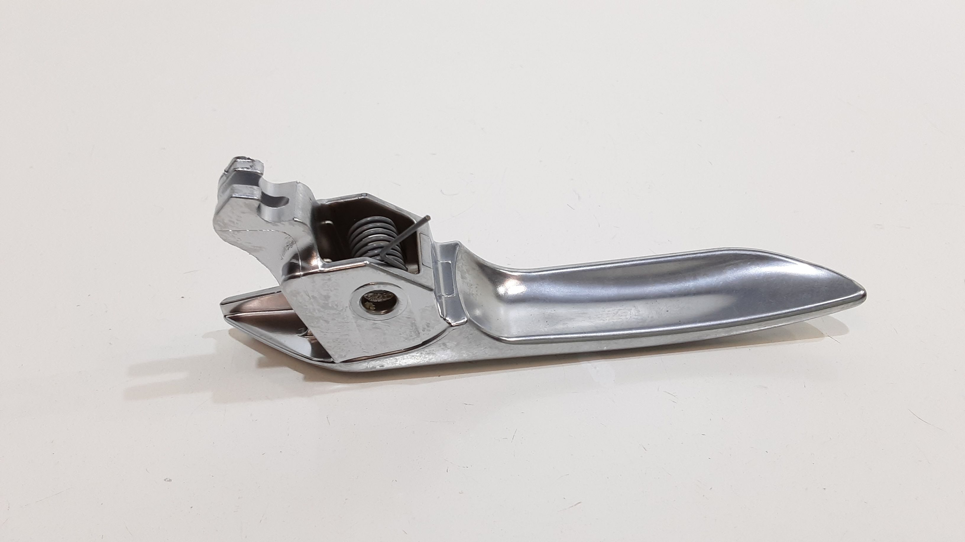 Maniglia Int. Apertura Porta Post. Sinistro Usato