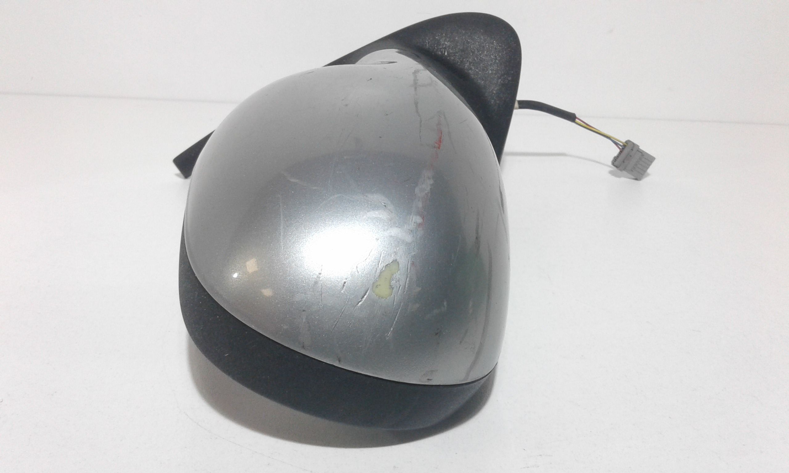 Retrovisore Est. Destro Usato