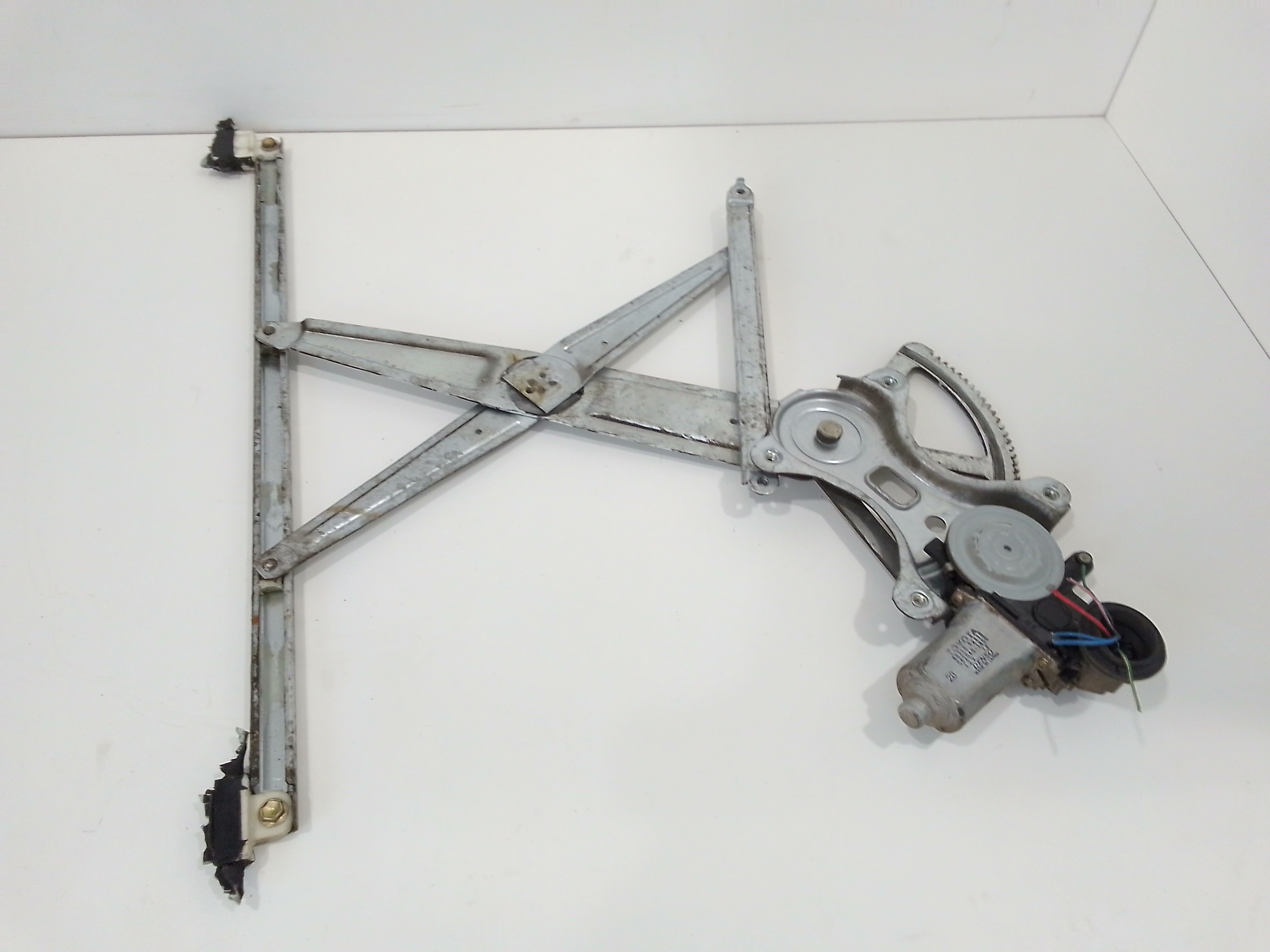 Alzacristallo Porta Ant. Destro Usato