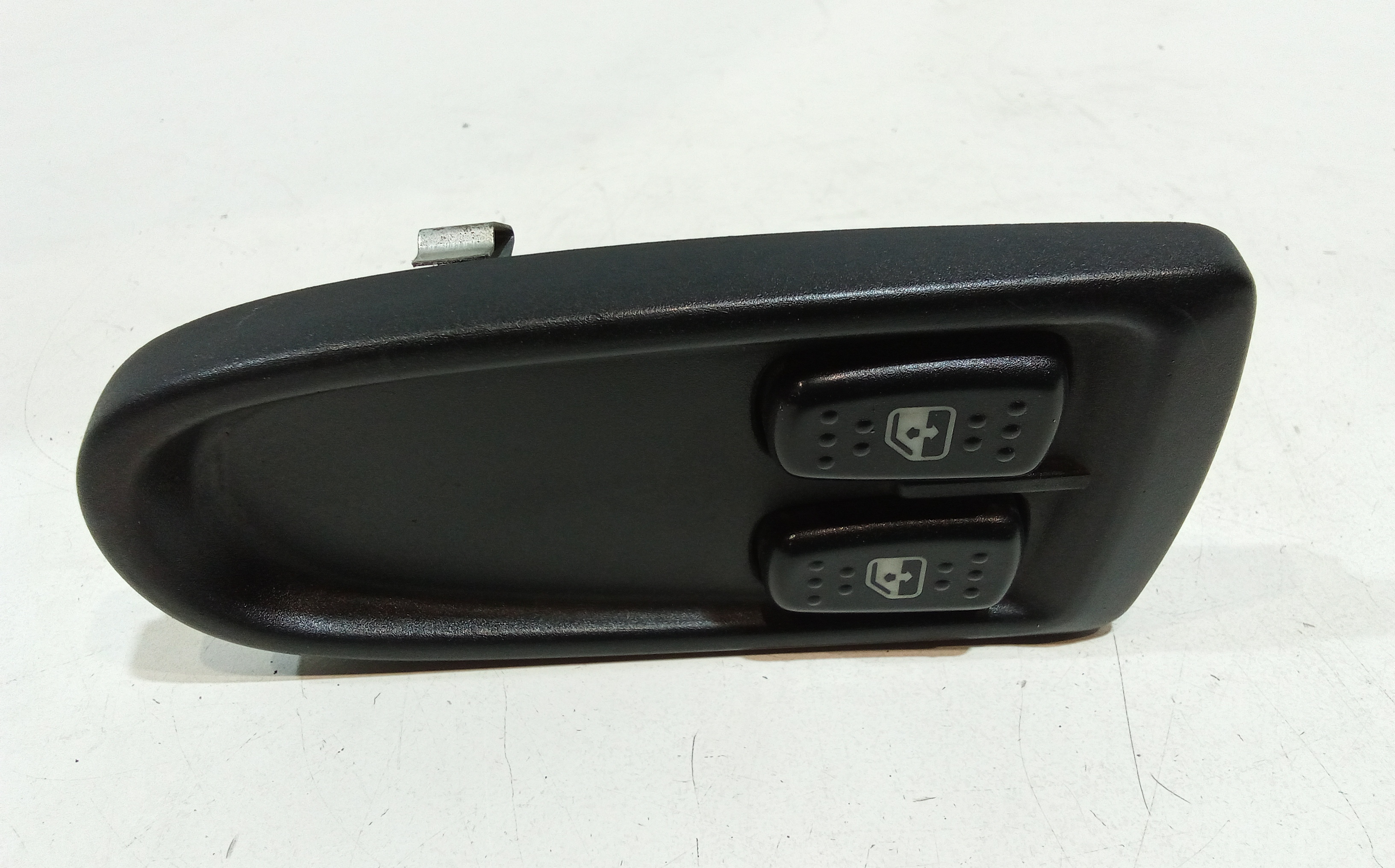 Interruttore alzacristalli porta ant. Sinistro - Immagine 1 di 4