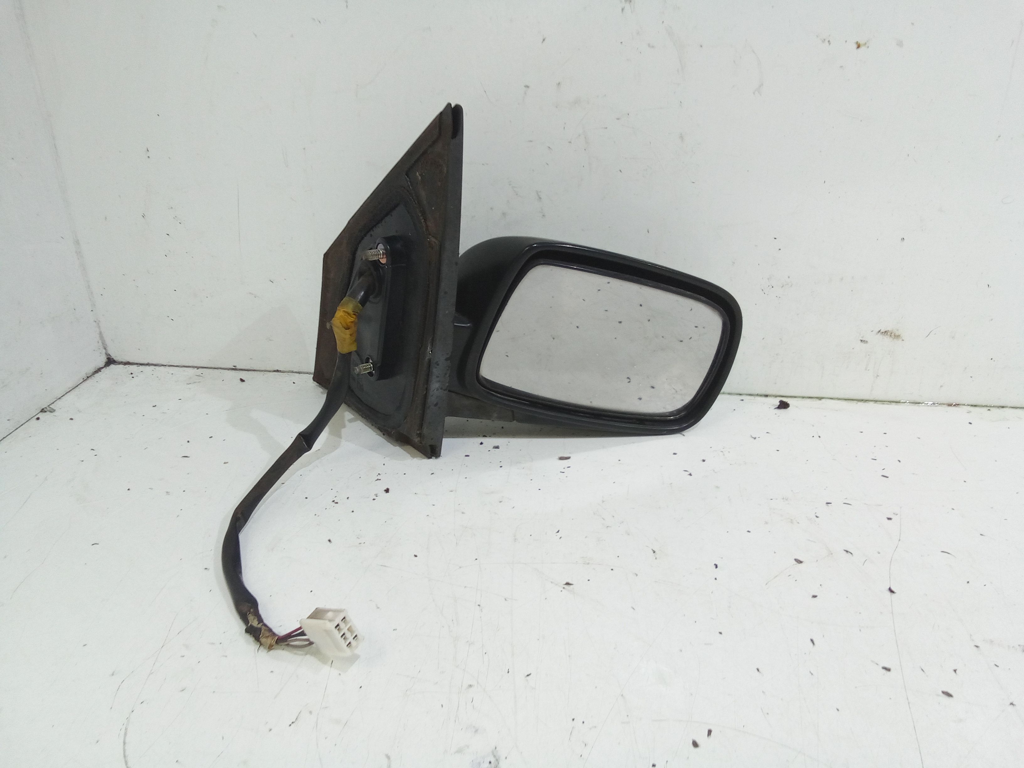 Retrovisore Est. Destro 8791052121 Usato