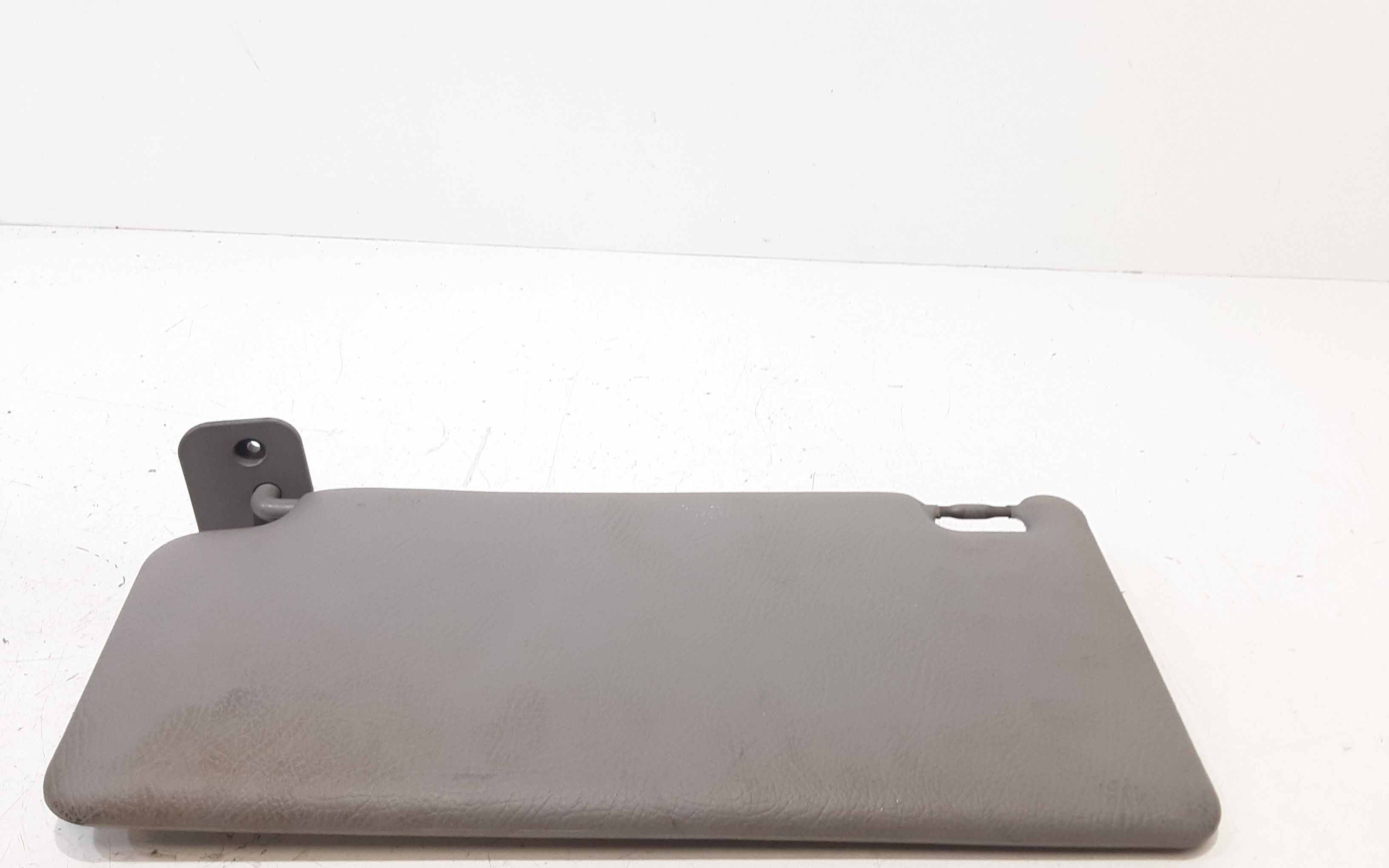 Aletta Parasole Parabrezza Destro 735367821 Usato