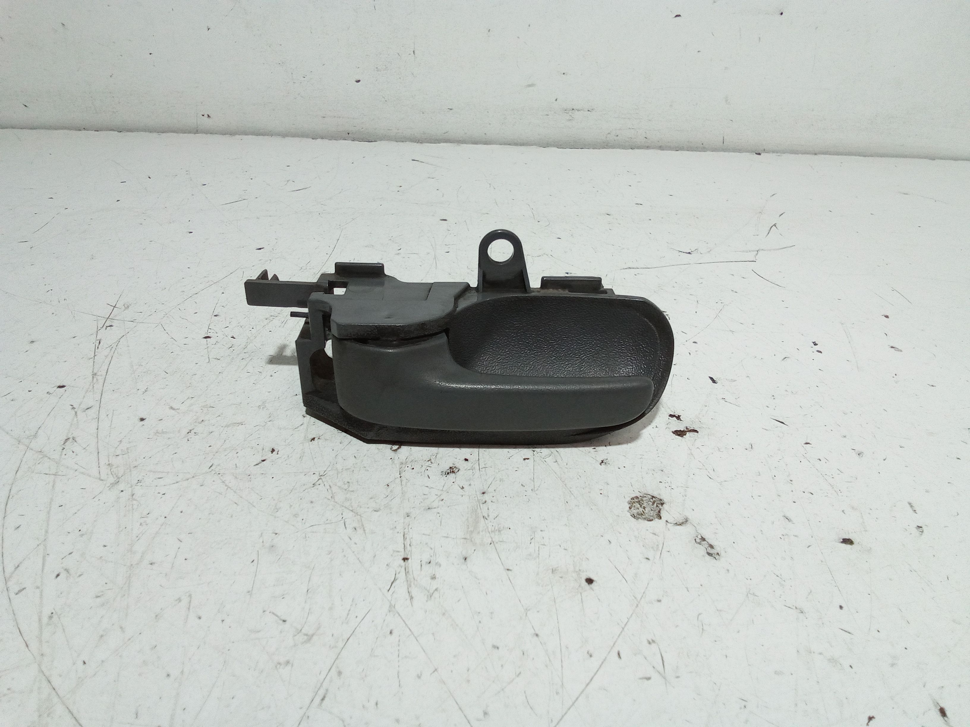 Maniglia Int. Apertura Porta Post. Sinistro 9143K9 Usato