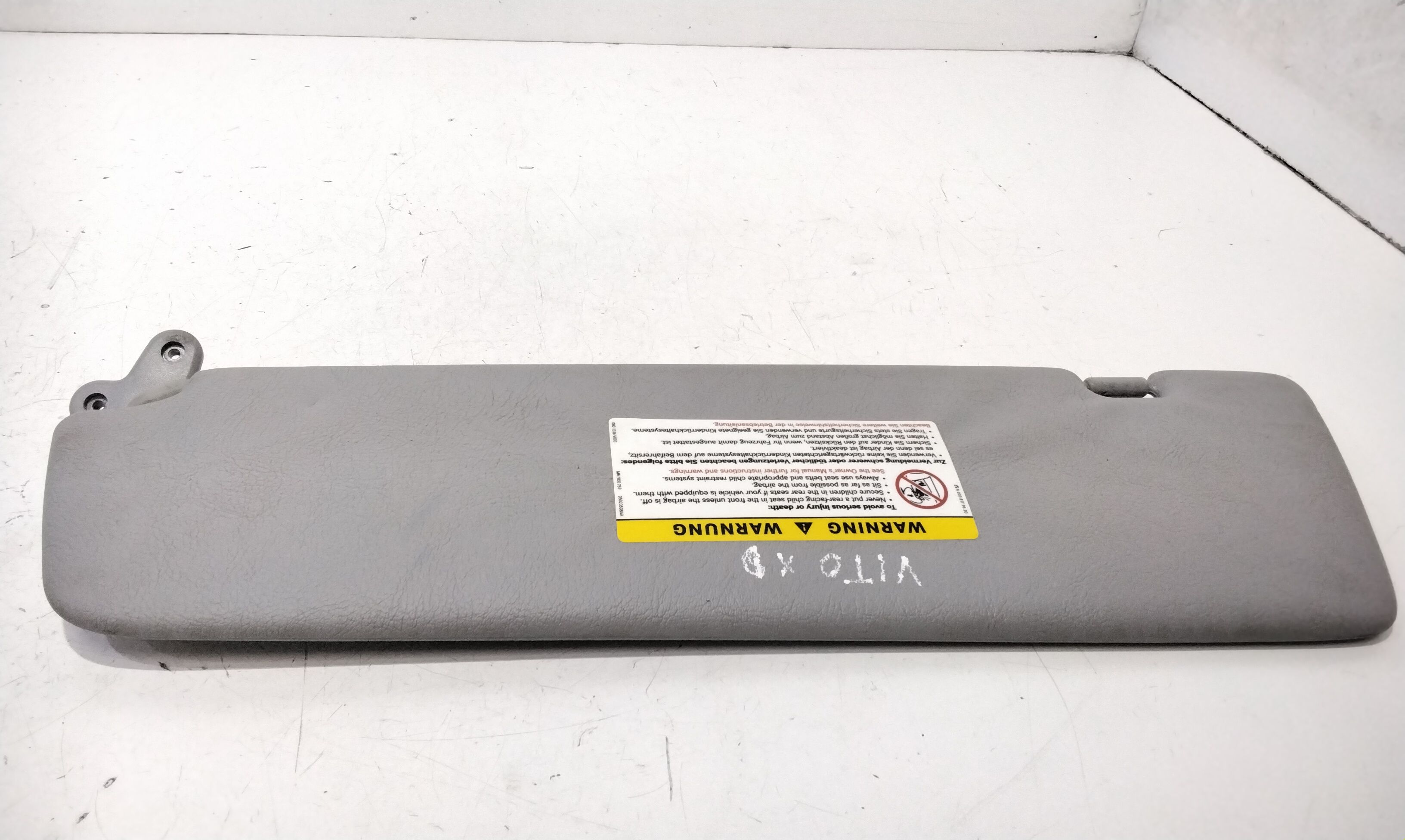 Aletta Parasole Parabrezza Sinistro Usato