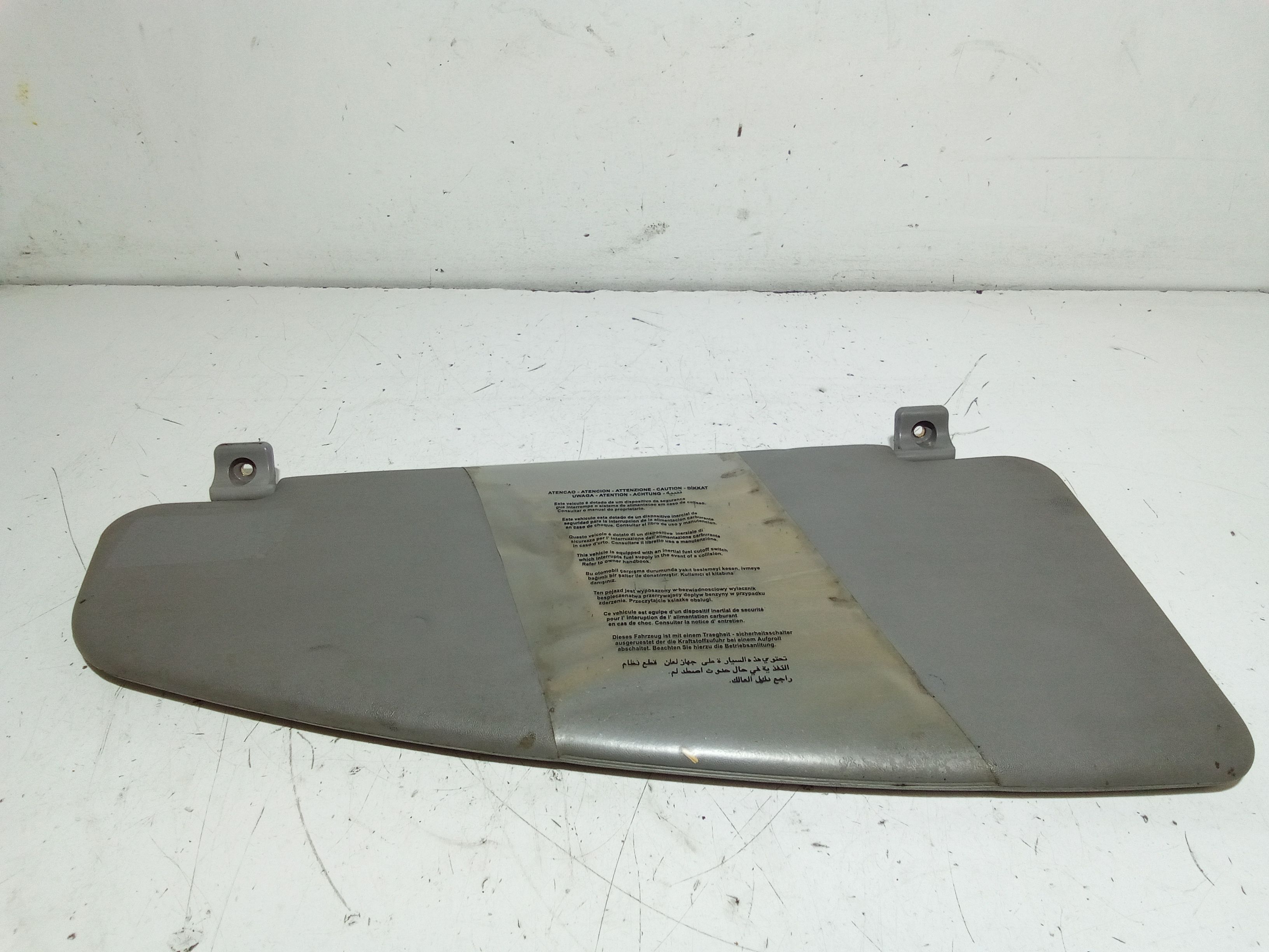 Aletta Parasole Parabrezza Sinistro 735294018 Usato