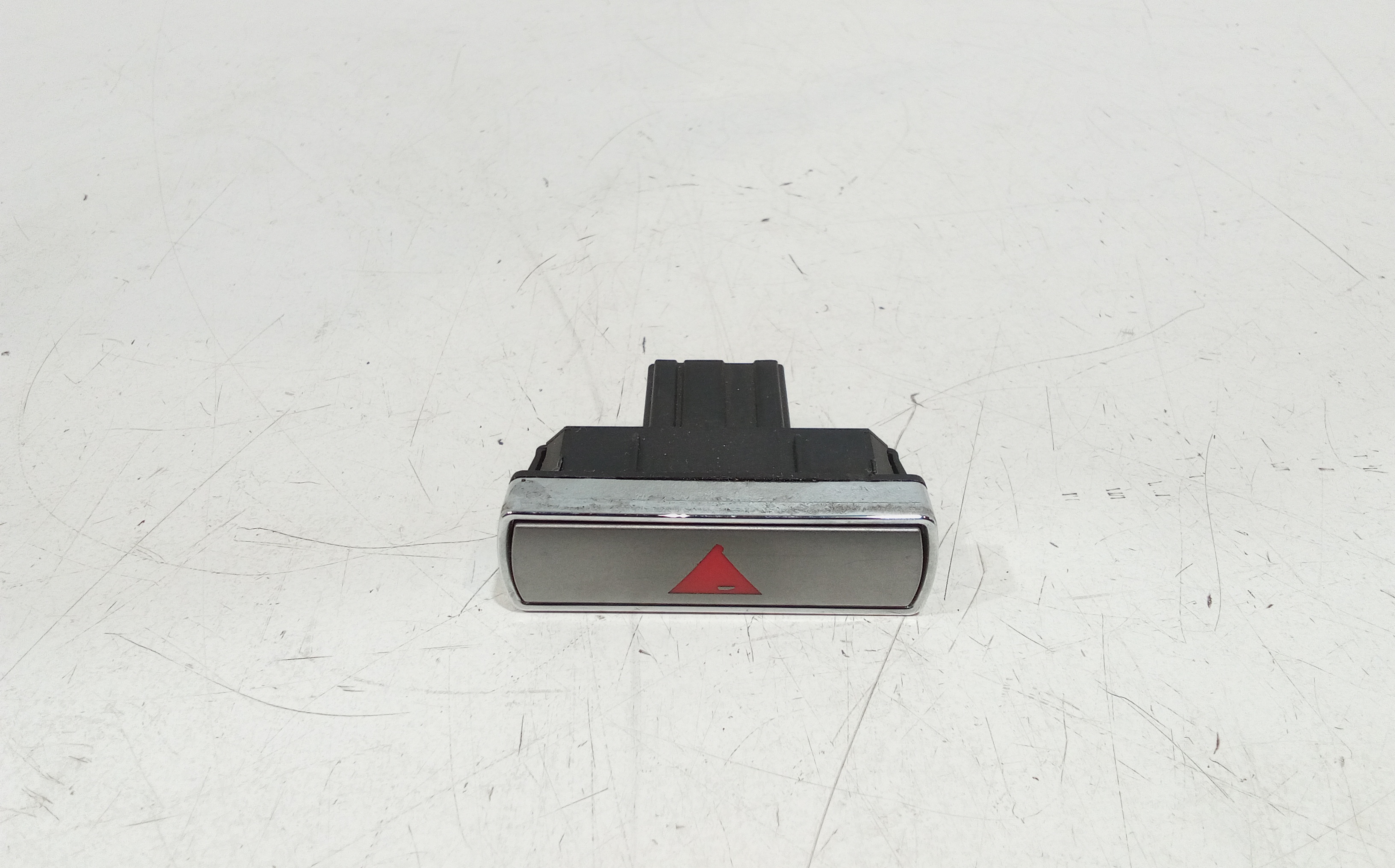 Interruttore Luci Emergenza 1563625 Usato