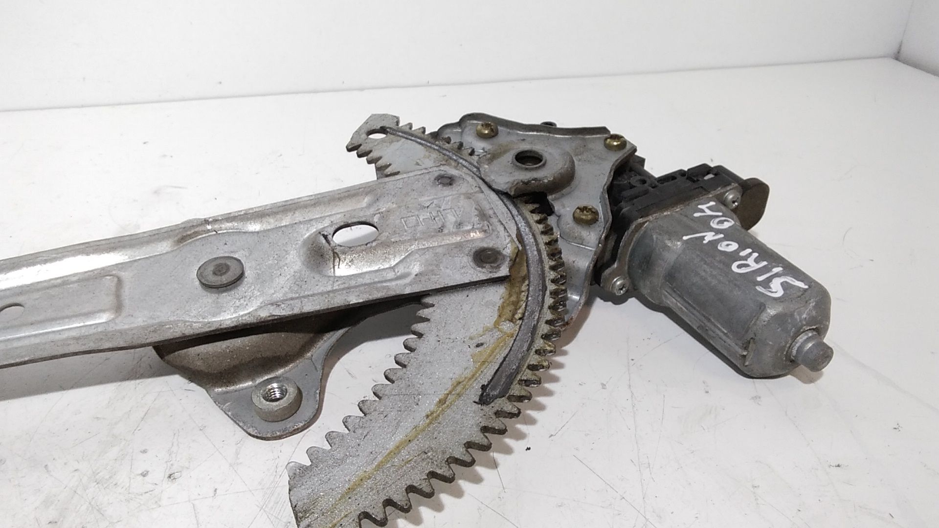 Alzacristallo Porta Ant. Sinistro Usato