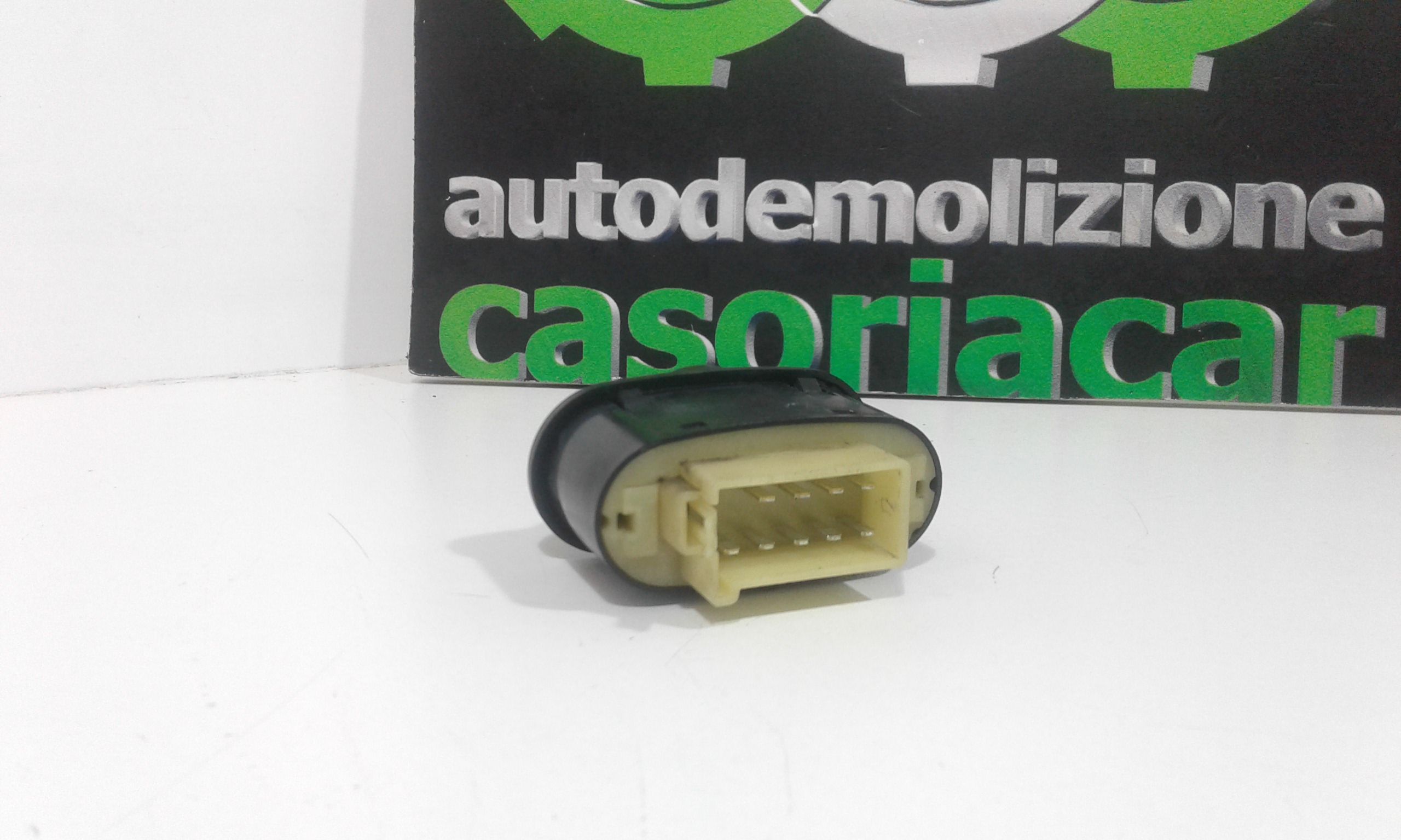 Interruttore Regolazione Retrovisore Est. K04608505AB Usato