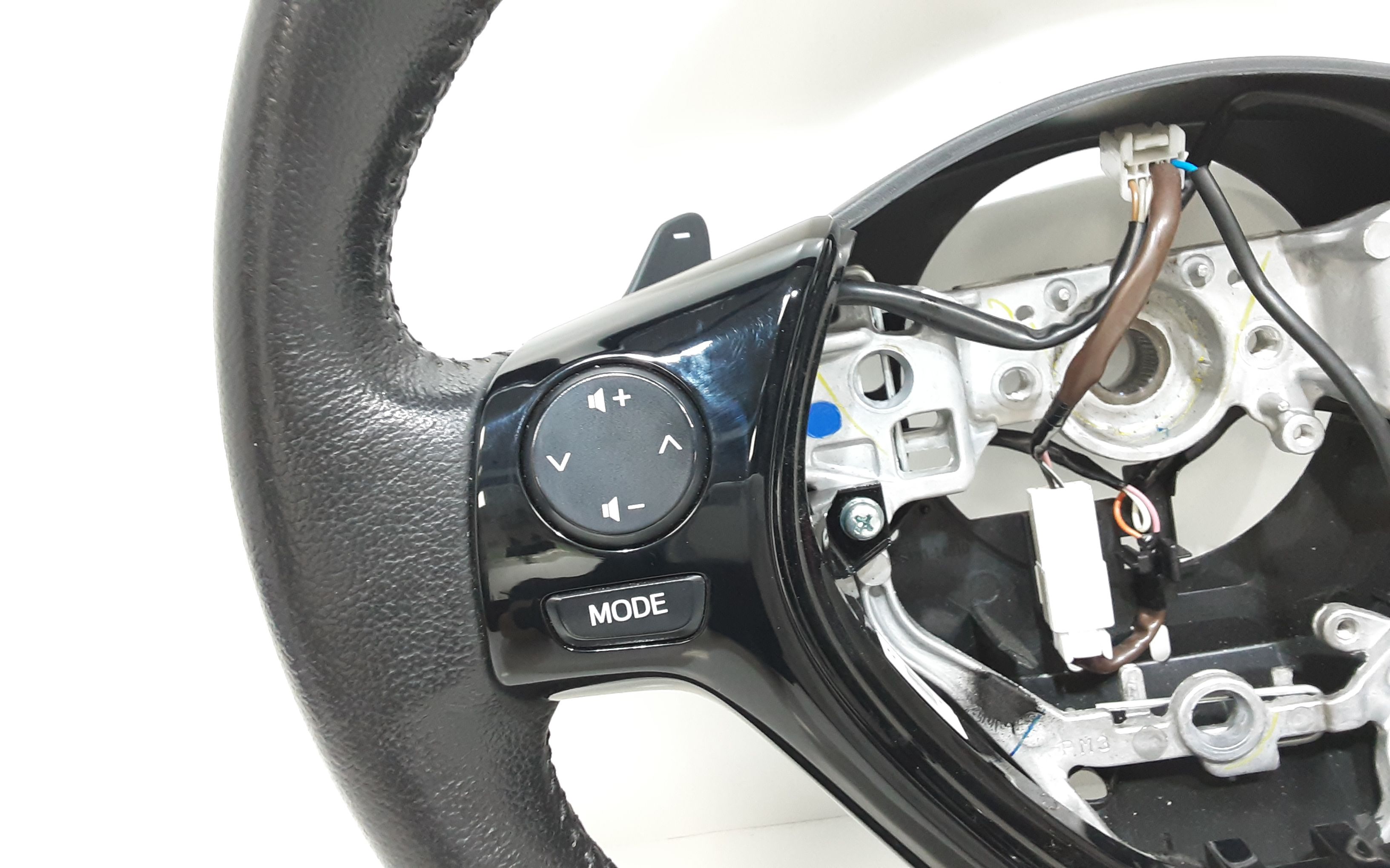 Volante 451000H050B0 Usato