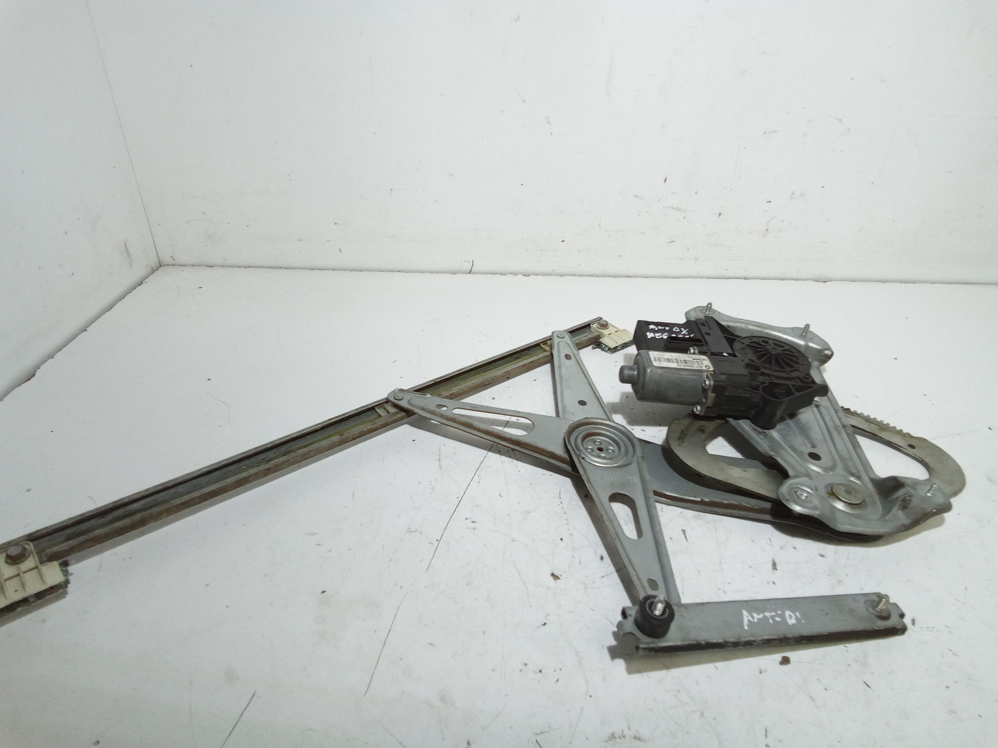 Alzacristallo Porta Ant. Destro Usato