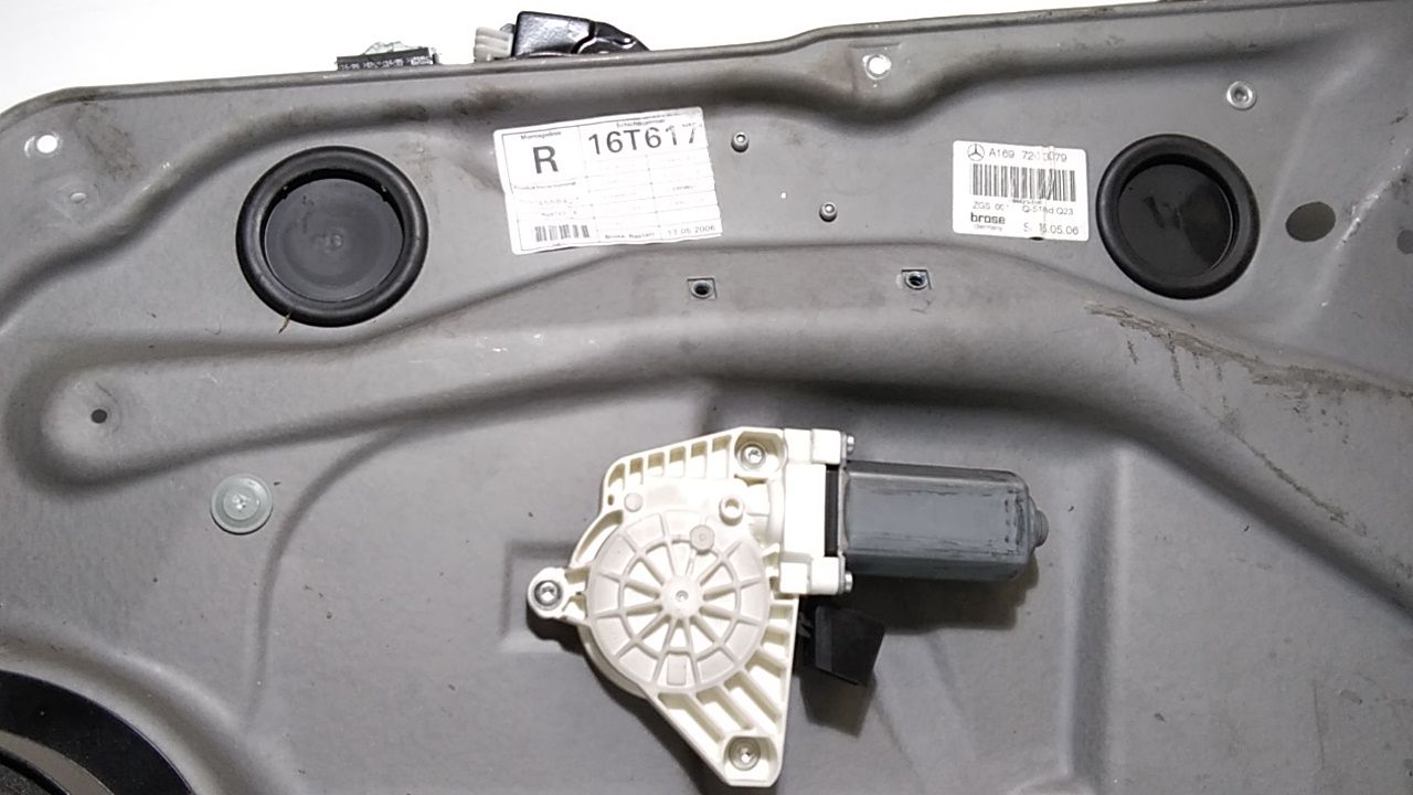 Alzacristallo Porta Ant. Destro Usato