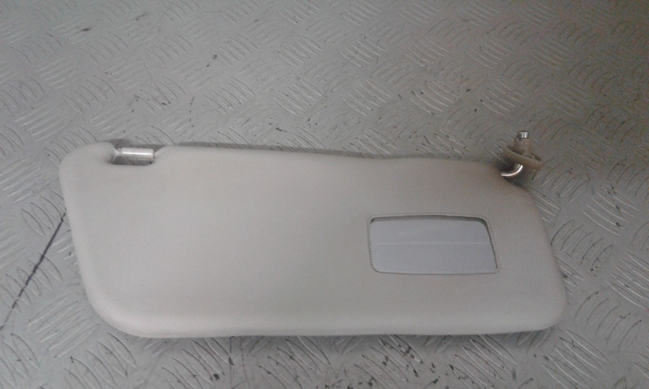 Aletta Parasole Parabrezza Destro 96280100 Usato