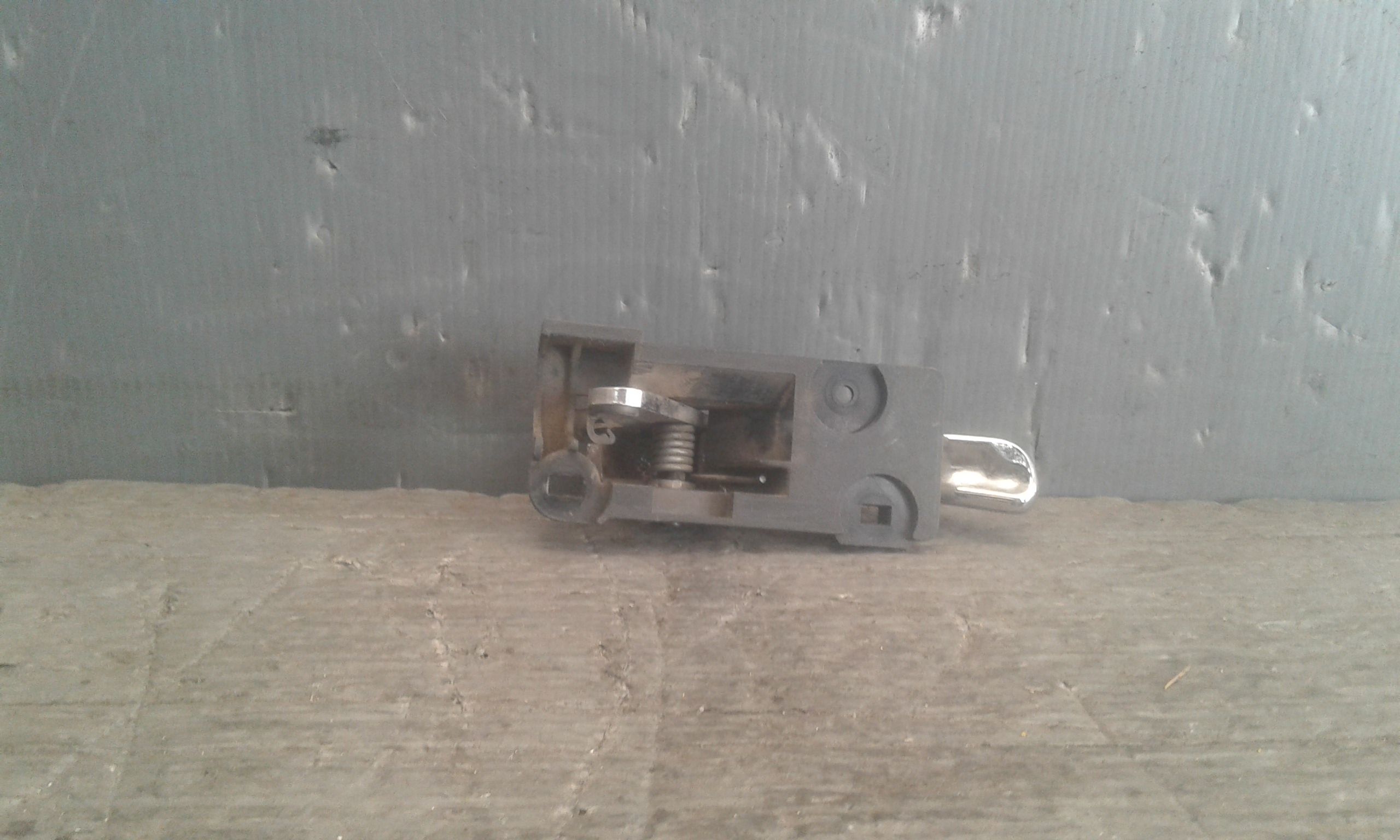 Maniglia Int. Apertura Porta Post. Sinistro 156016997 Usato