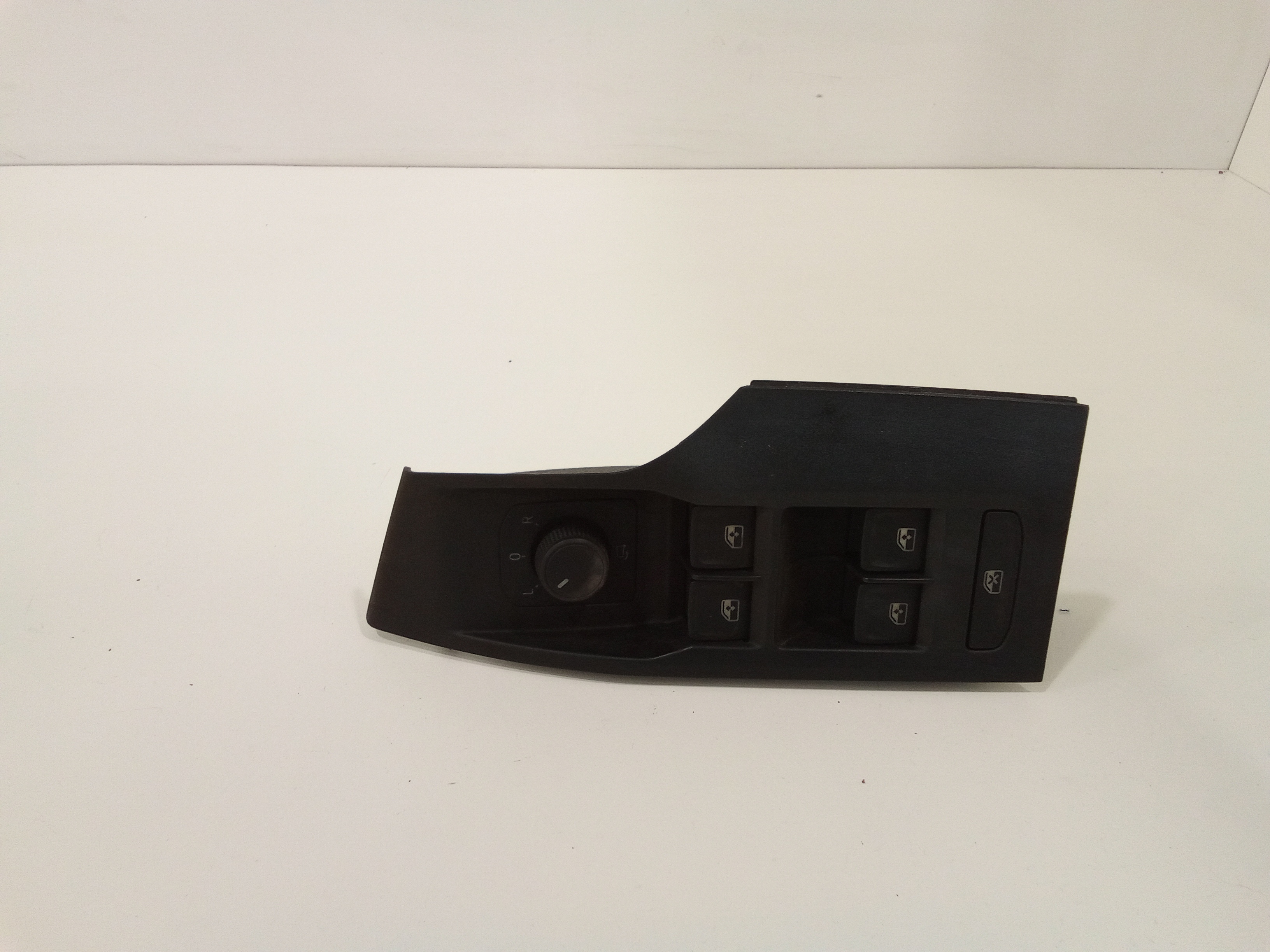 Interruttore Alzacristalli Porta Ant. Sinistro Usato