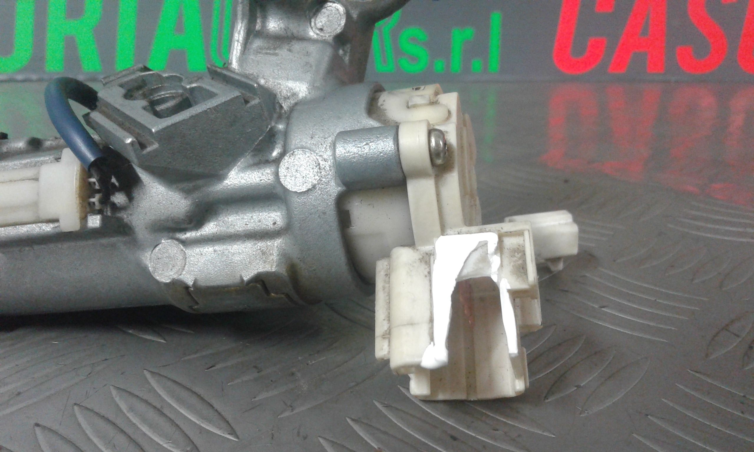 Commutatore Avviamento Con Cilindretti Serrature Usato