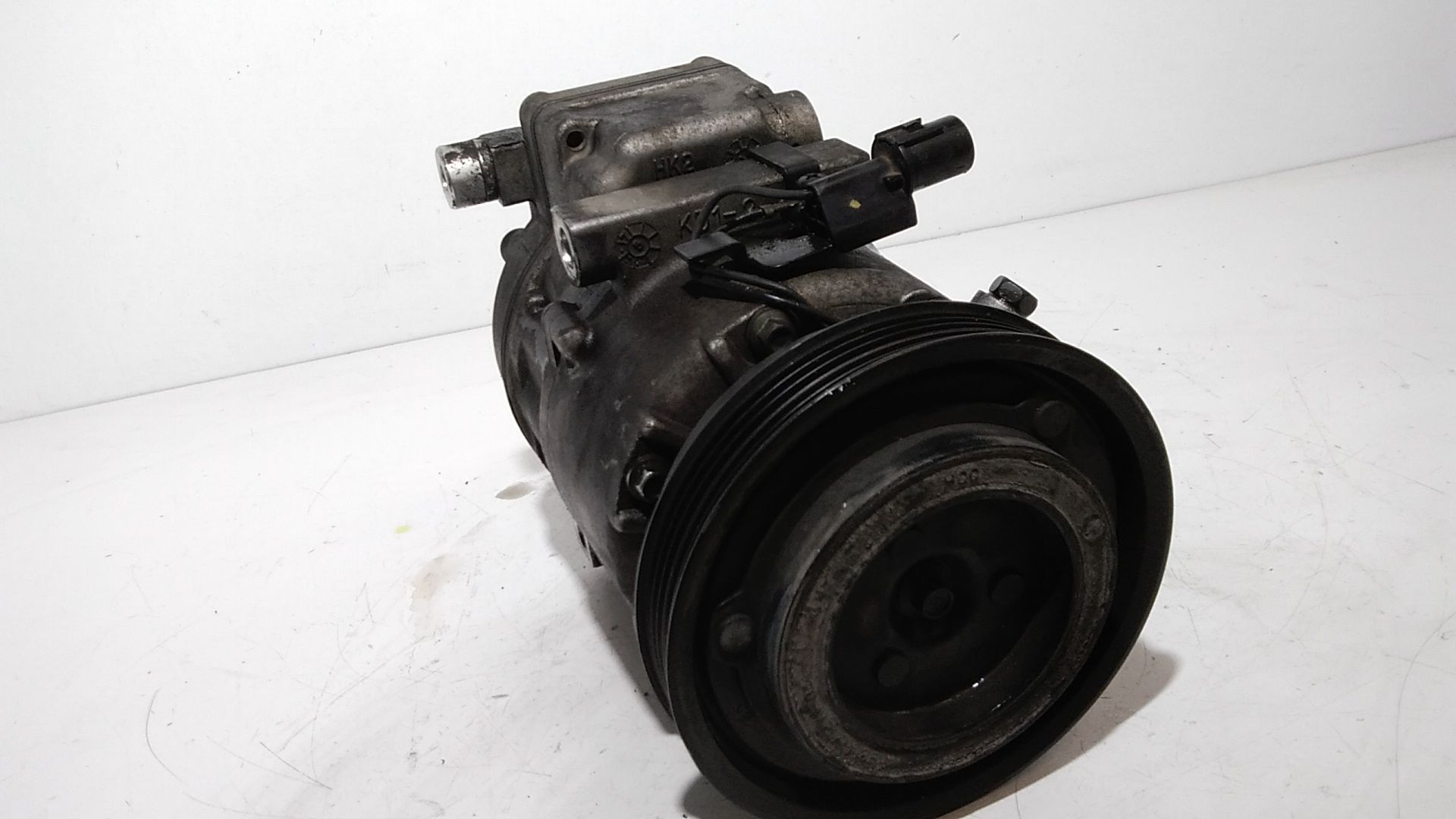 Compressore A/c 977012H000 Usato