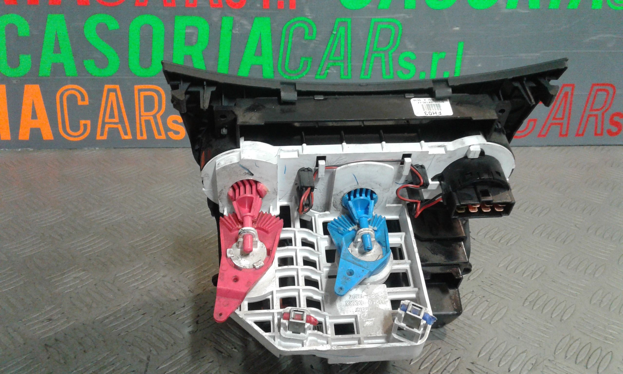 Blocco Comando Climatizzazione 972500X0104X Usato