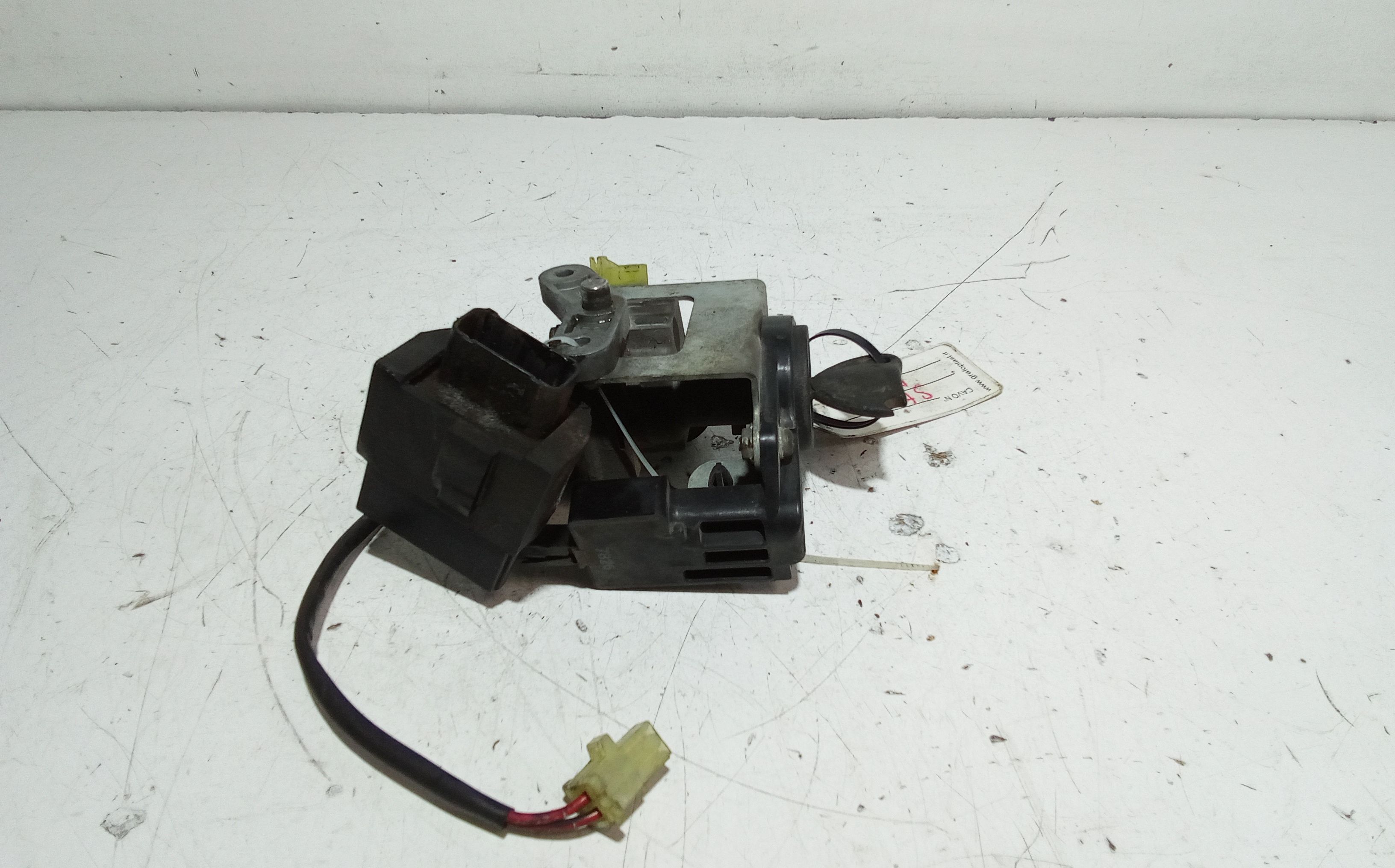 Commutatore Avviamento Con Cilindretti Serrature Usato