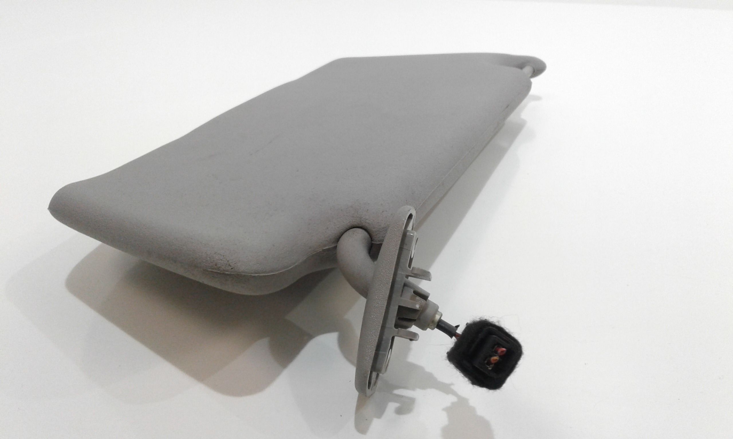 Aletta Parasole Parabrezza Destro 13113045 Usato