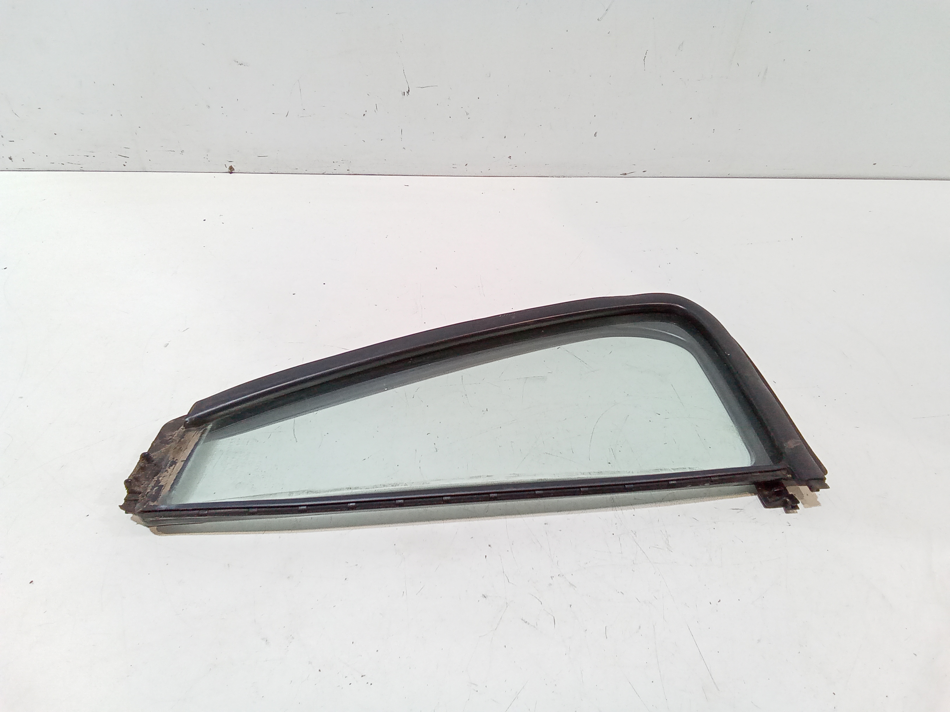 Deflettore Porta Post. Usato