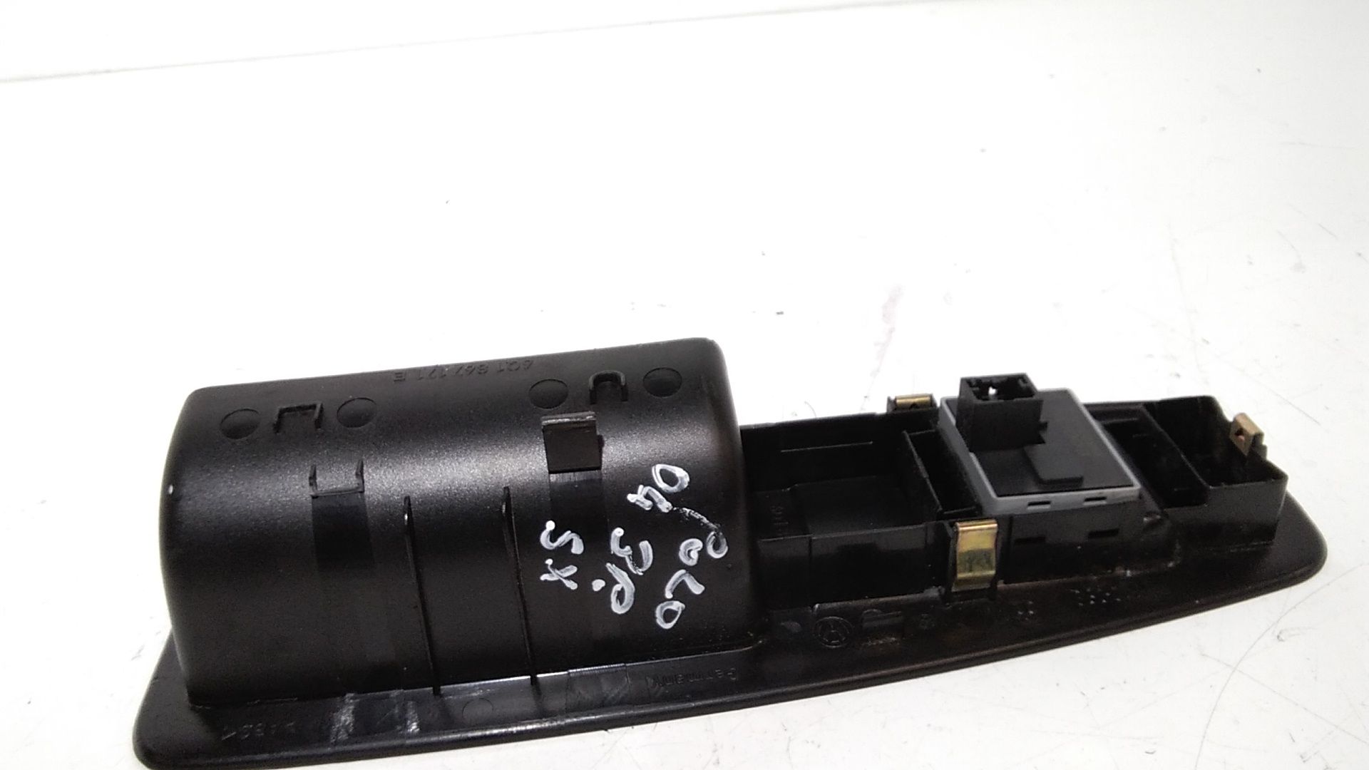 Interruttore Alzacristalli Porta Ant. Sinistro 6Q09598589B9 Usato