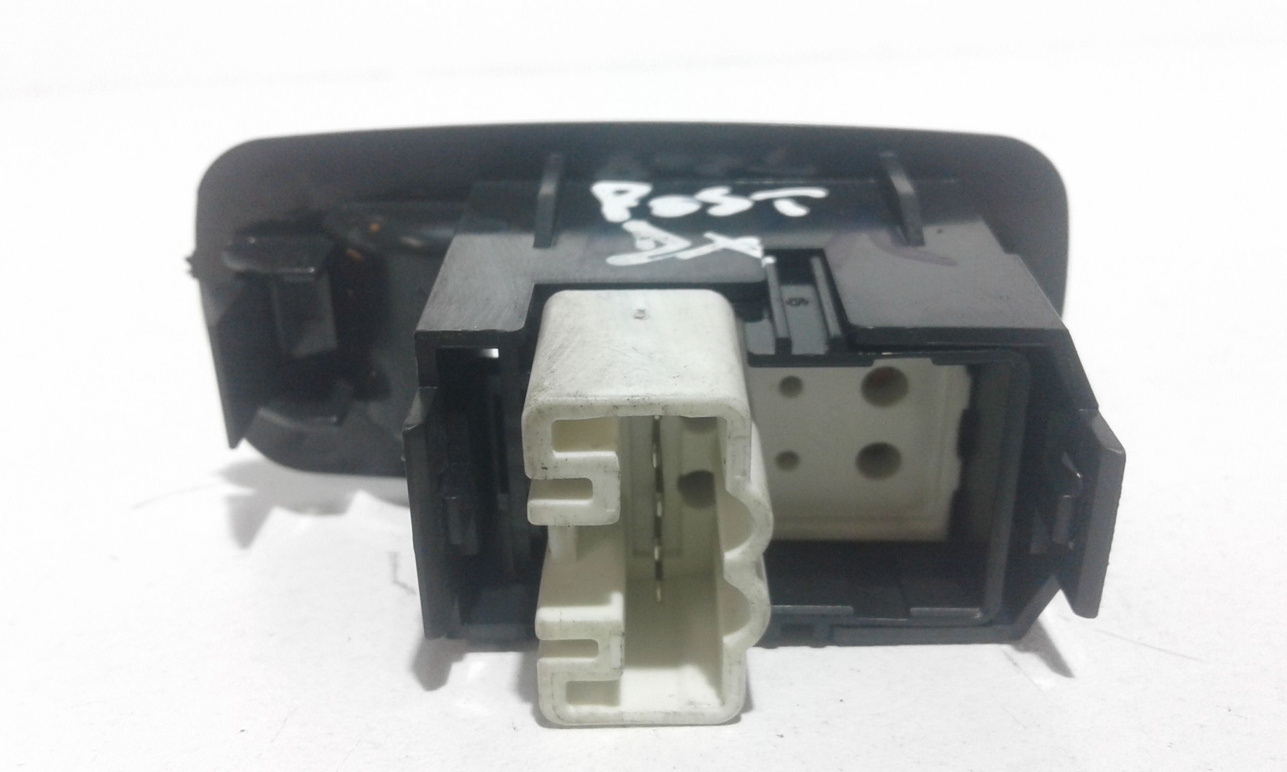 Interruttore Alzacristalli Porta Post. Destro Usato