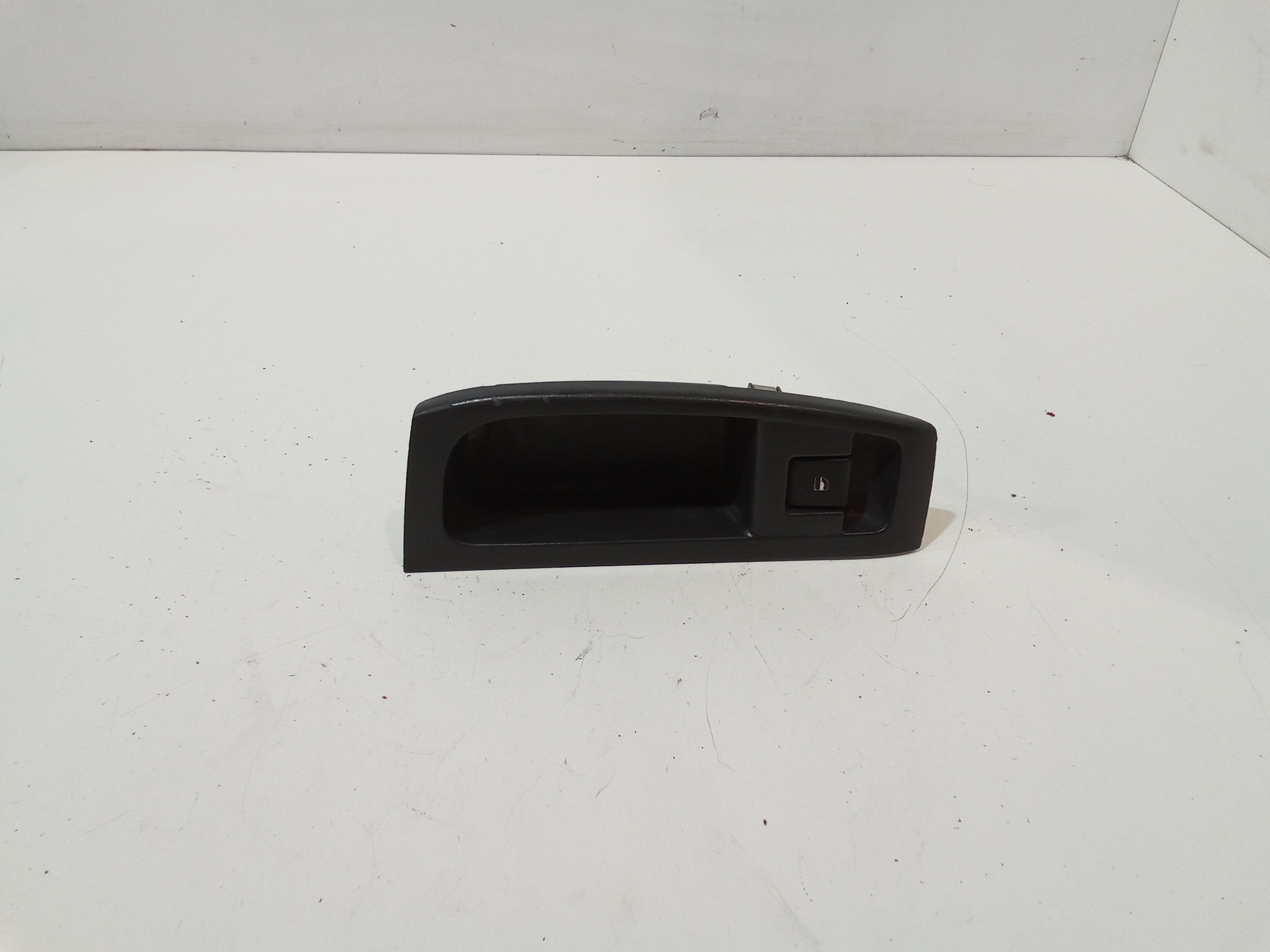 Interruttore Alzacristalli Porta Post. Sinistro Usato