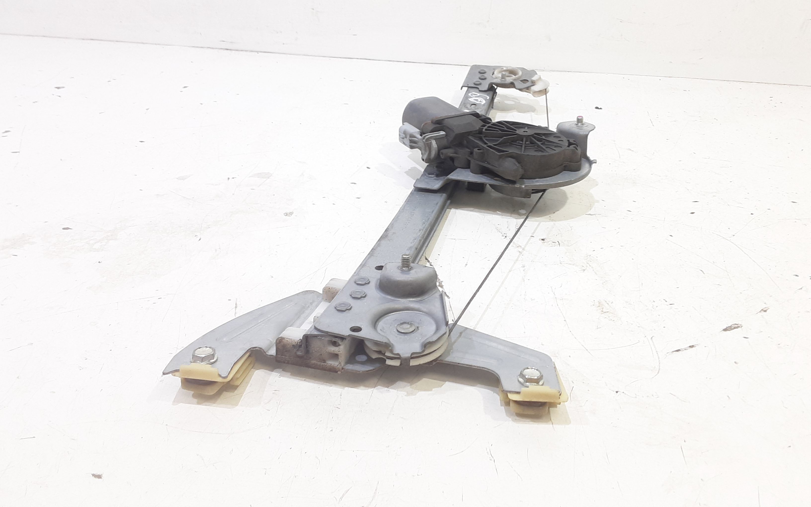 Alzacristallo Porta Ant. Destro 9222V6 Usato